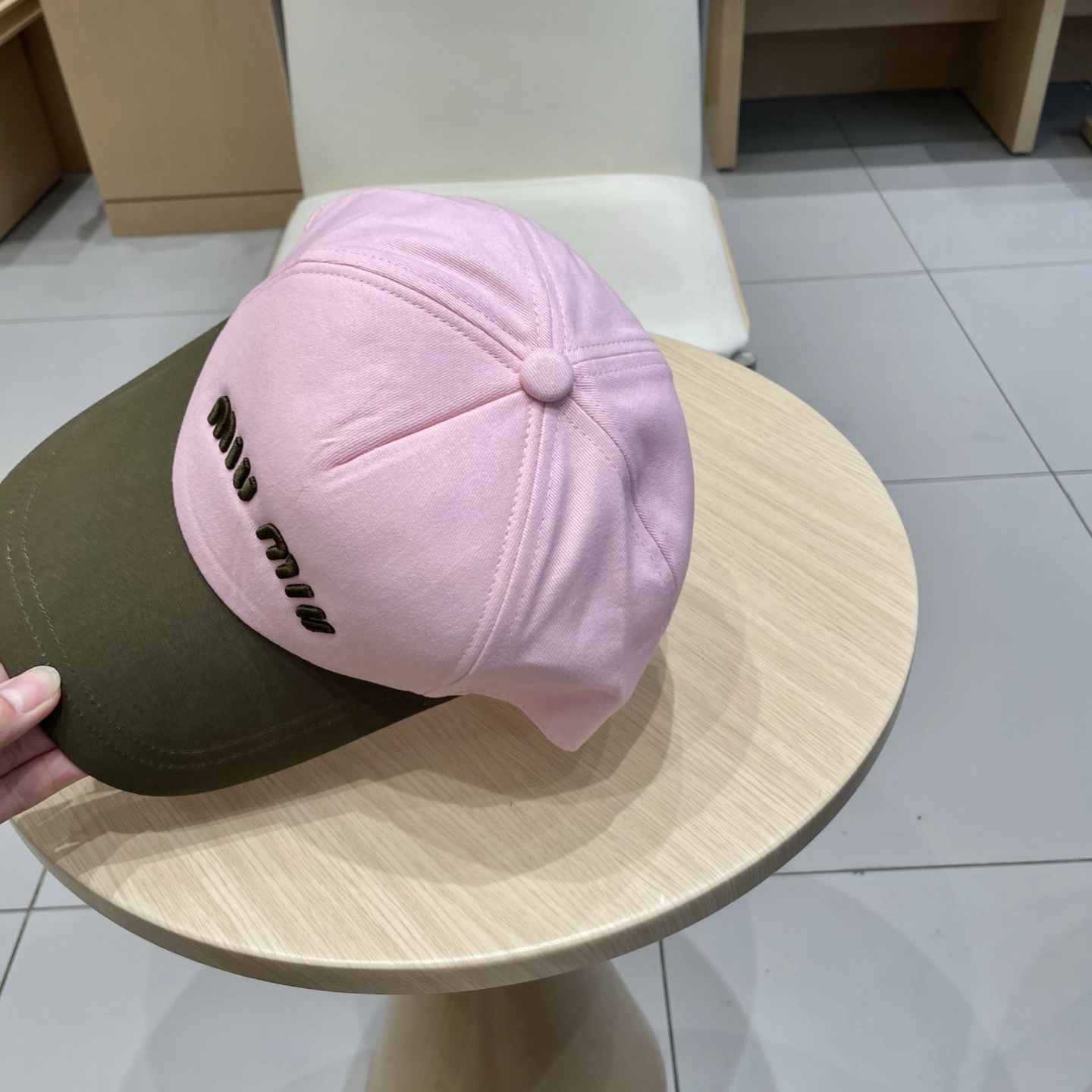 M*iuMiu Hats Top XX20250413- Casual 17262