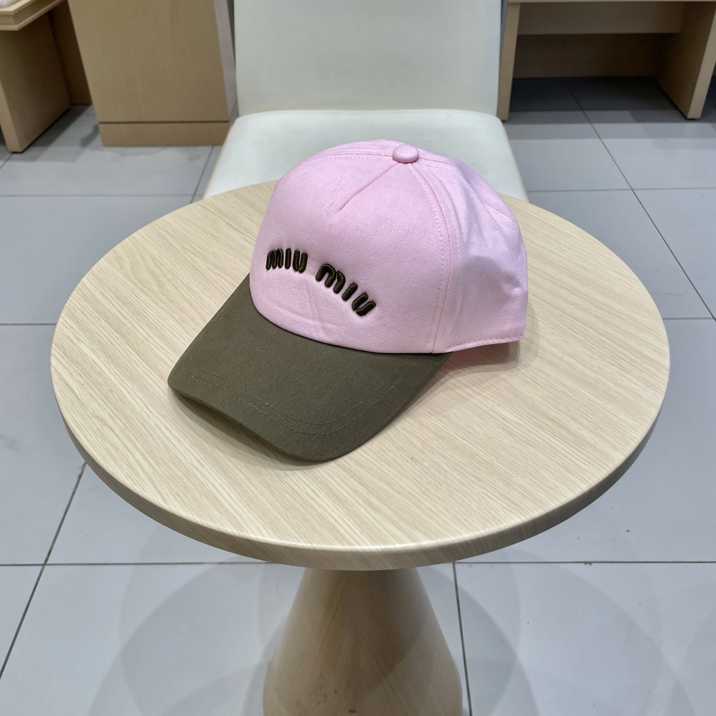 M*iuMiu Hats Top XX20250413- Casual 17262