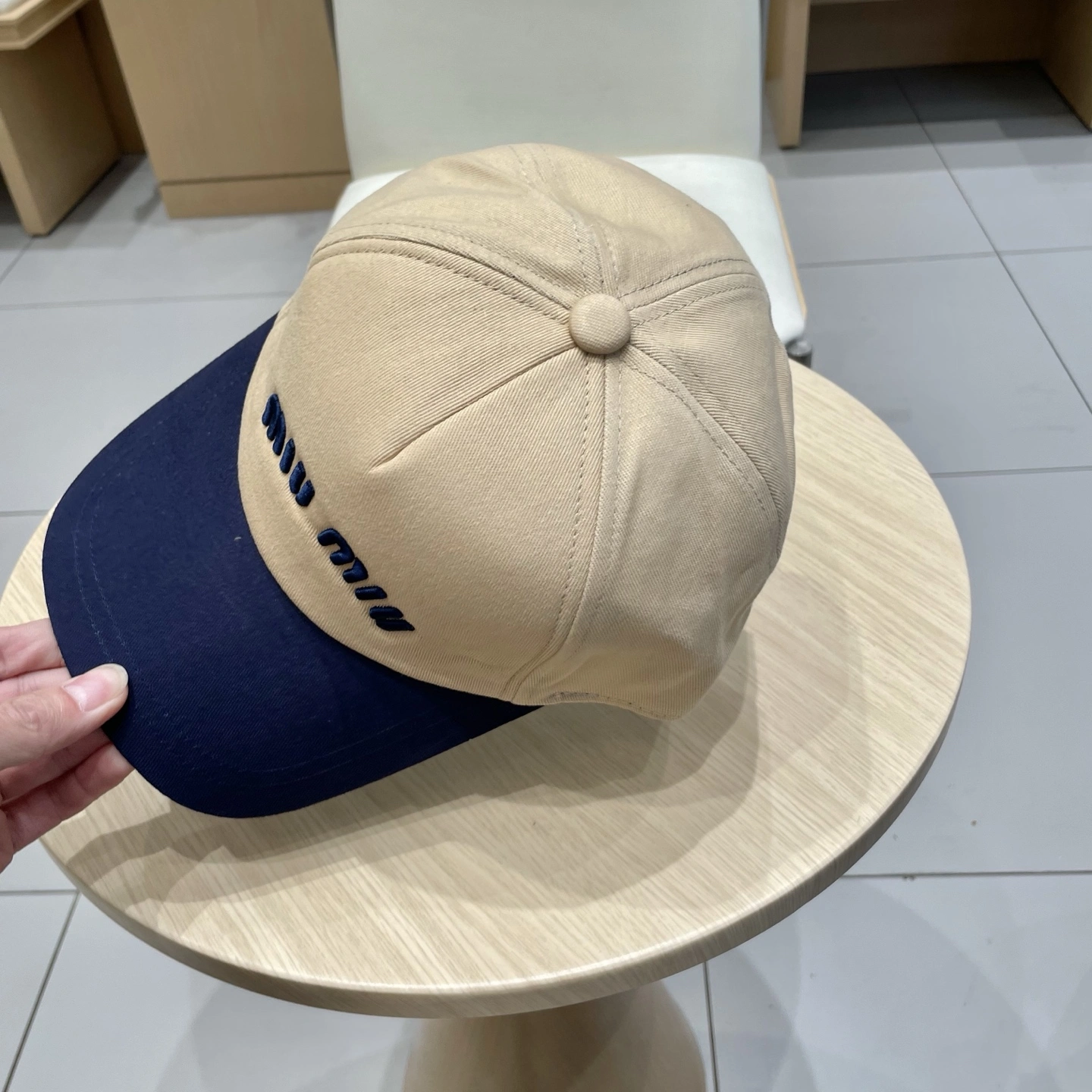 M*iuMiu Hats Top XX20250413- Casual 17262