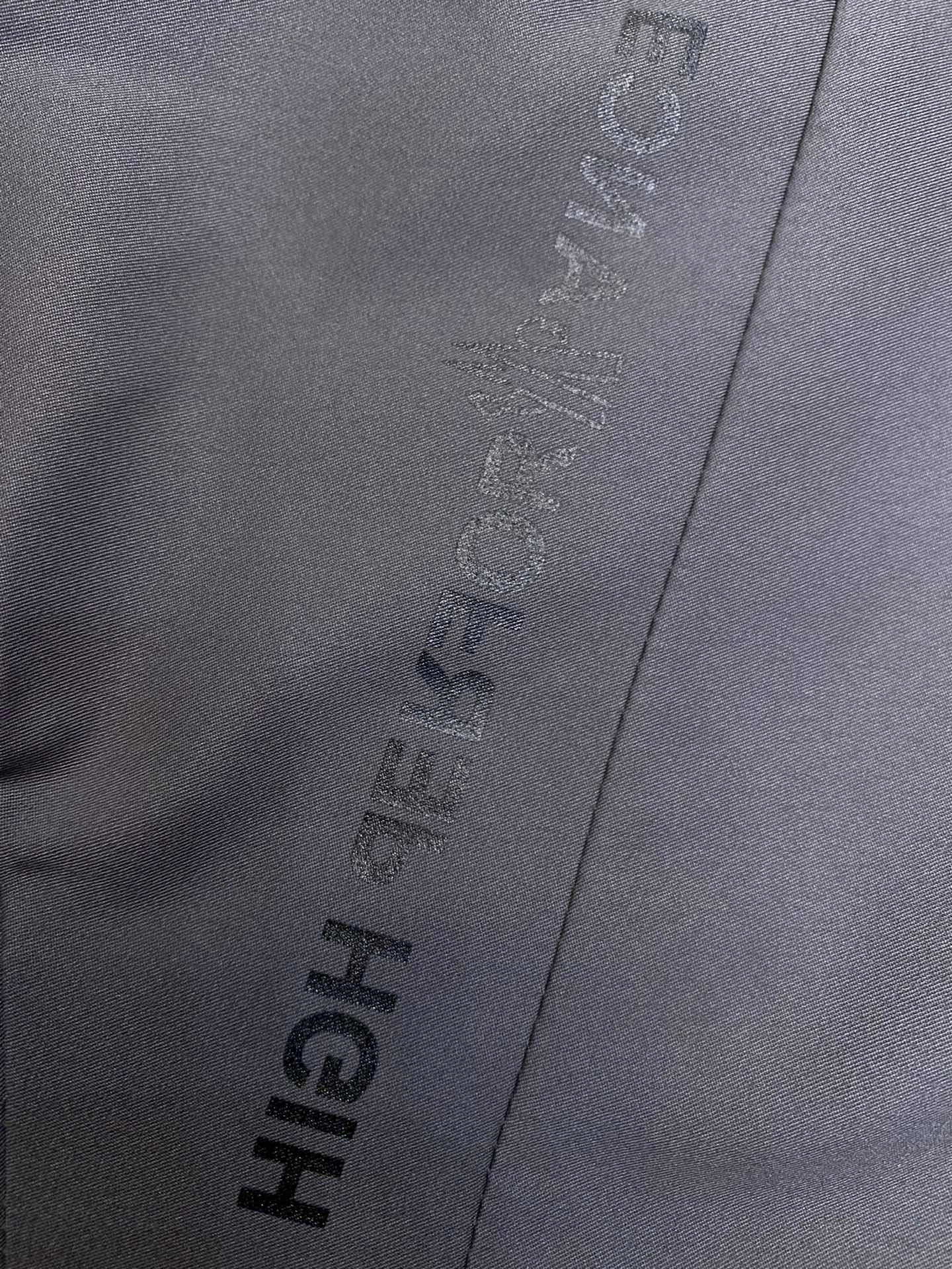 Comfortable M*oncler Down Coat Top Quality AZ 20231027- 14467