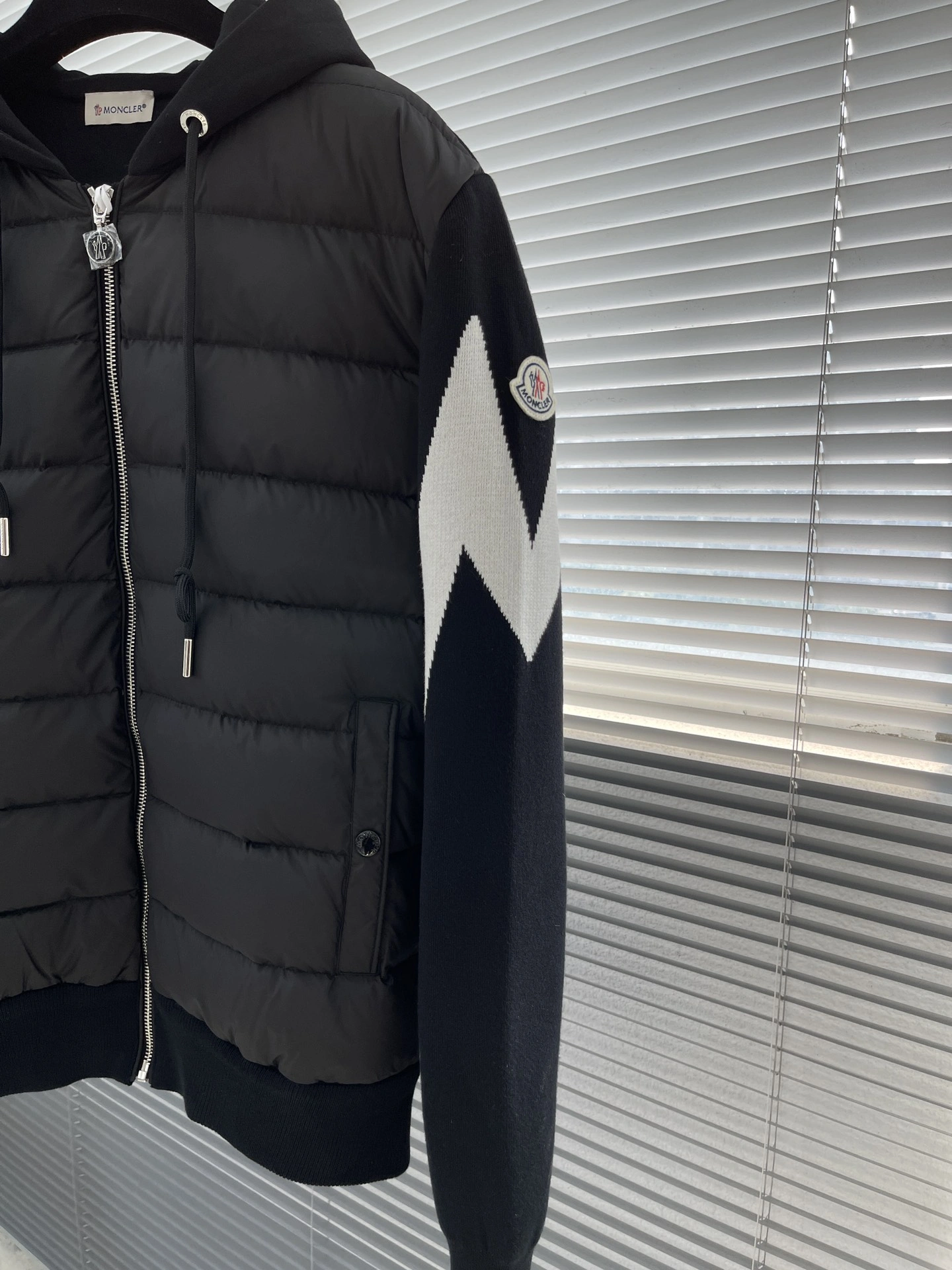 M*oncler Down Coat Top Quality AZ 20231027- Reliable 14468