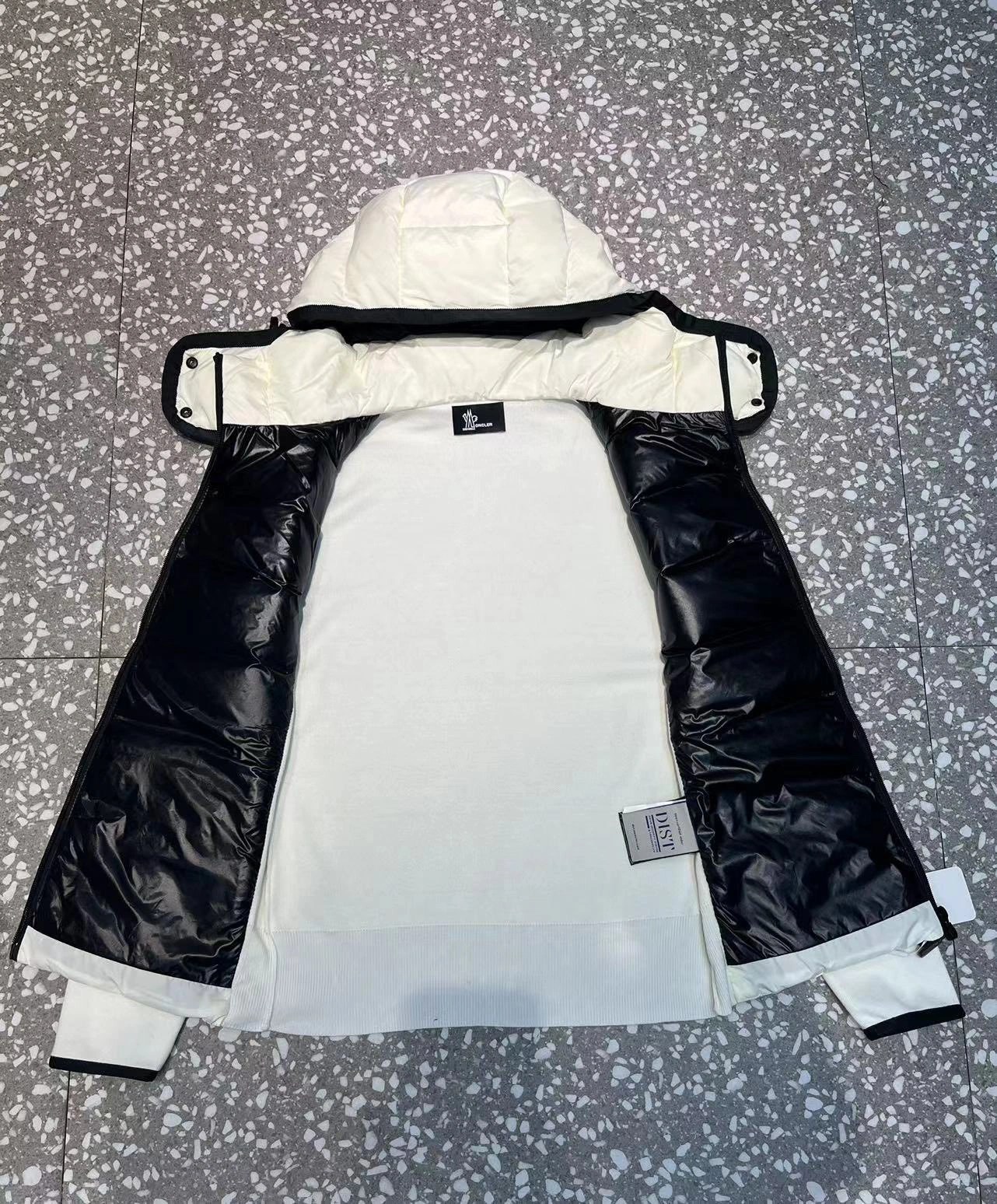 Comfortable M*oncler Down Coat Top Quality GDGC 20230914- 14574