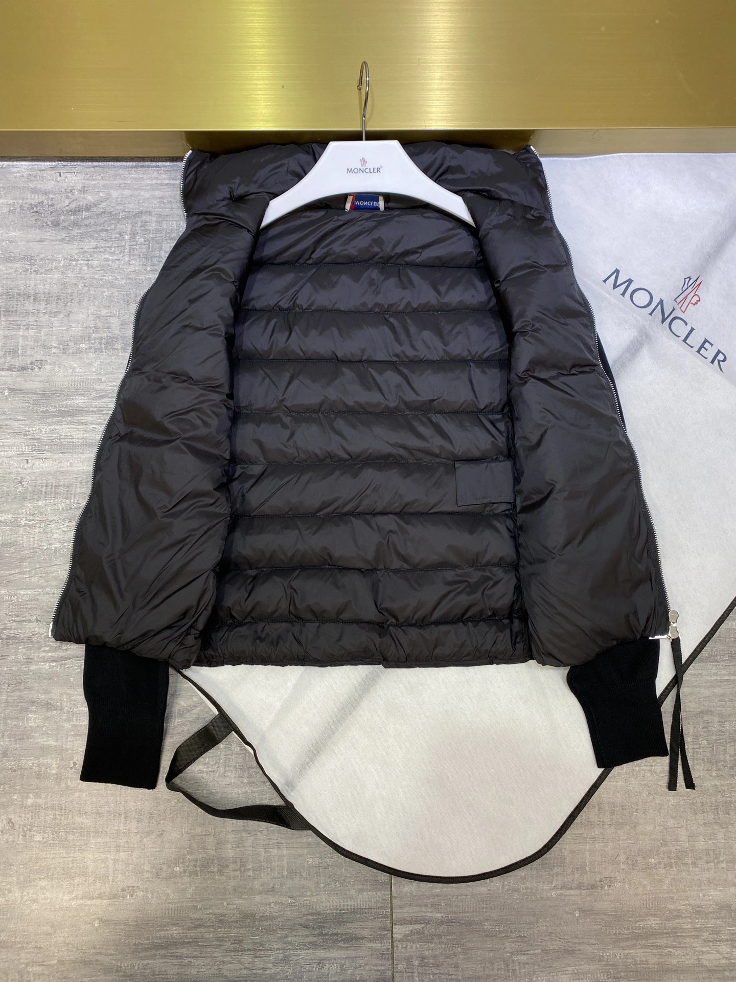 Vibrant M*oncler Down Coat Top Quality GDGC 20230918- 14519