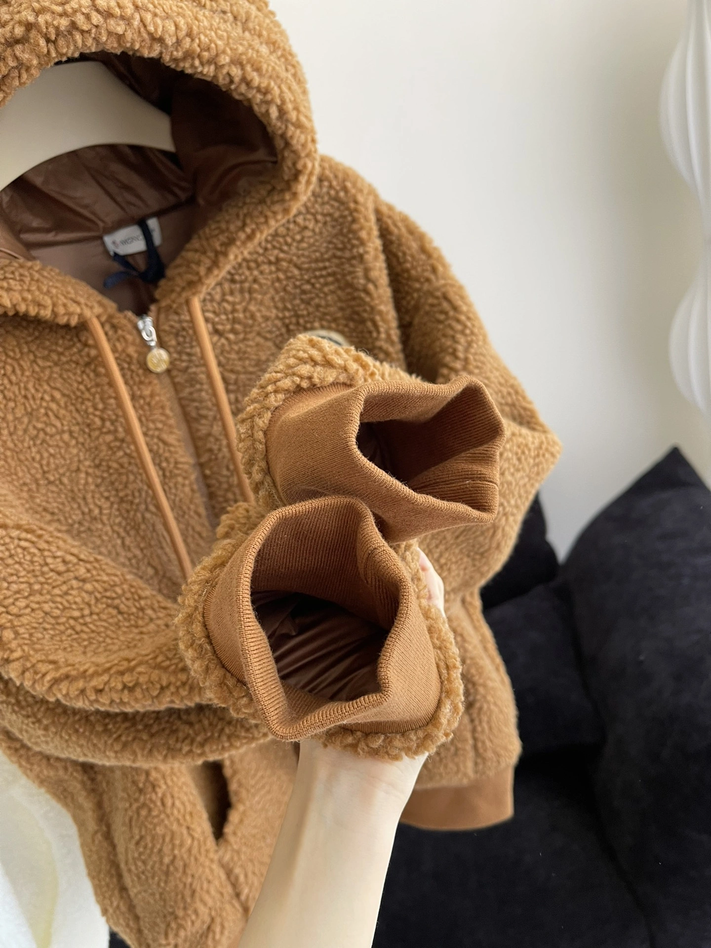 Elegant M*oncler Hoodies Top Quality D17 20231030- 14451