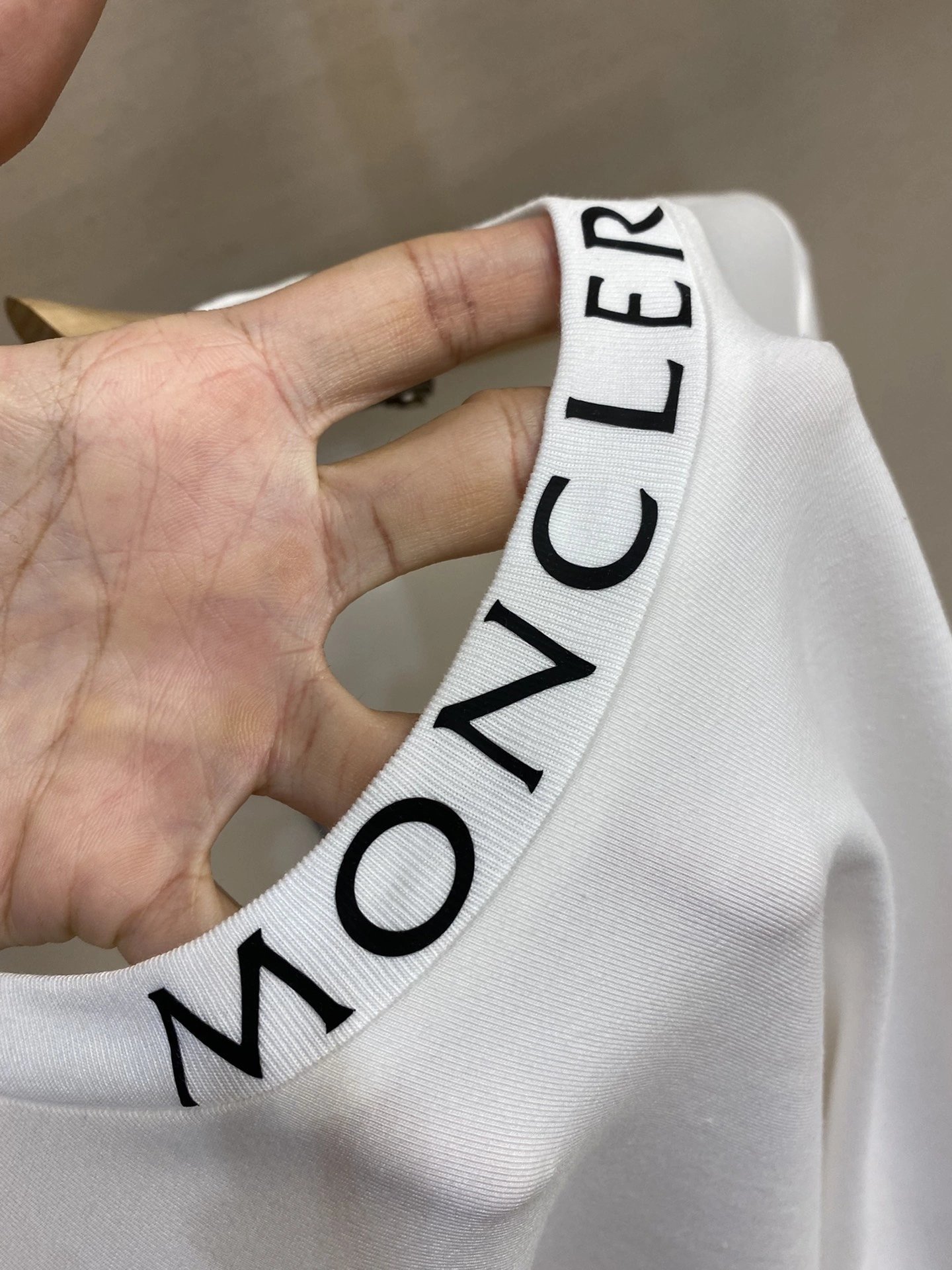 UrbanStyle M*oncler Sweatshirt Top Quality AZ 20231026- 14477