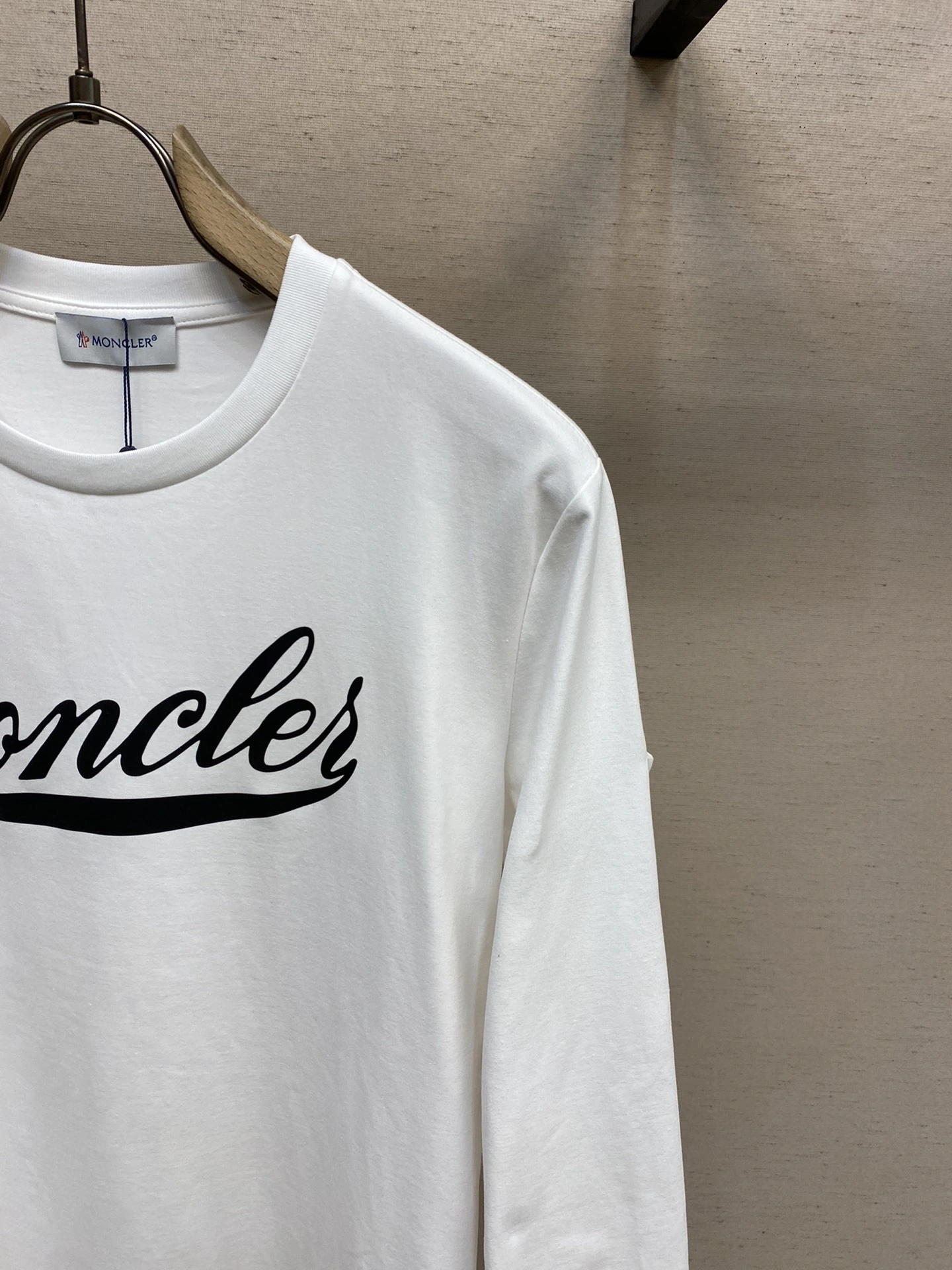 Trendy M*oncler Sweatshirt Top Quality AZ 20231026- 14475