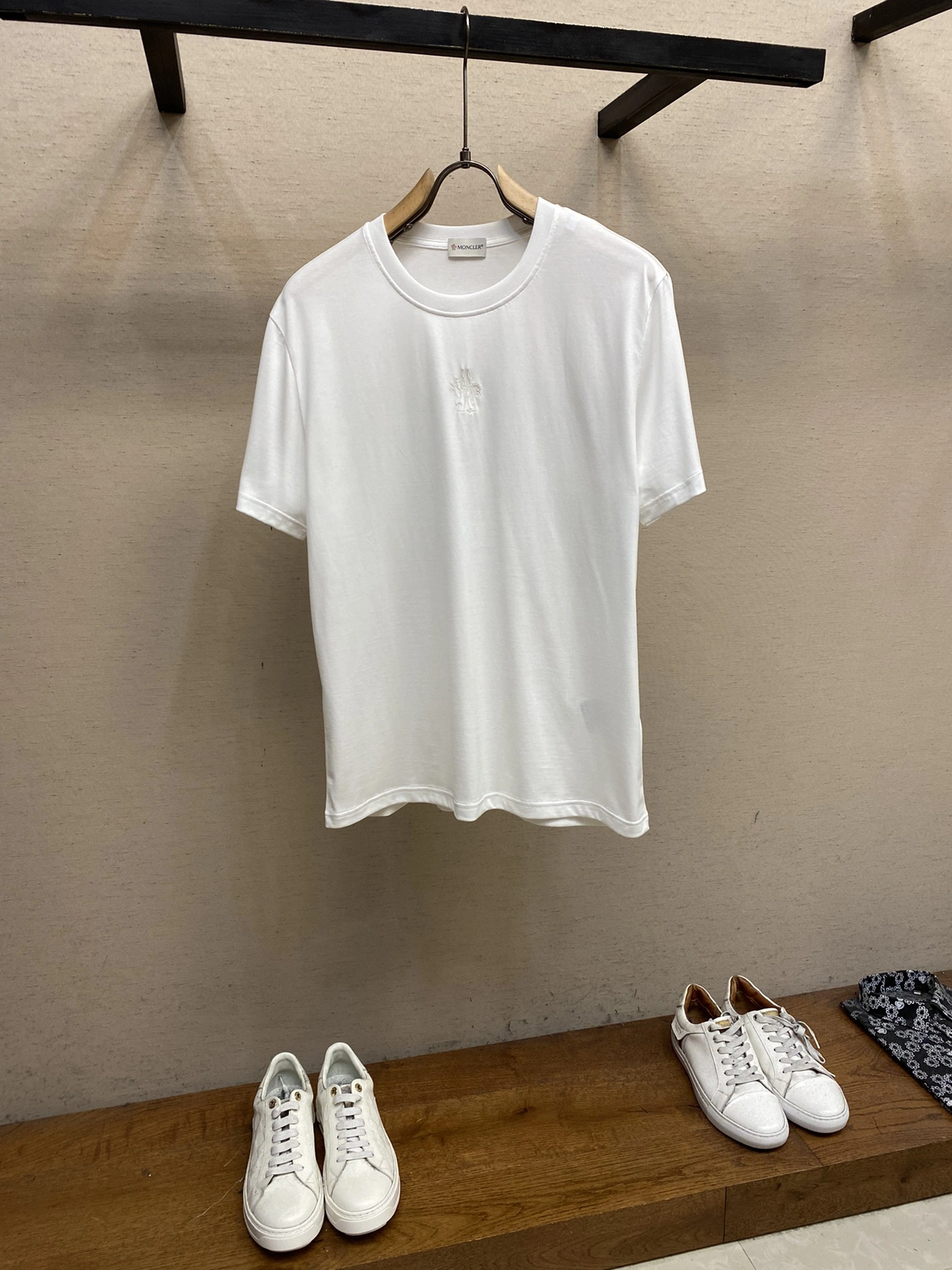 Lightweight M*oncler T-shirt Top Quality D17 20240411- 14388