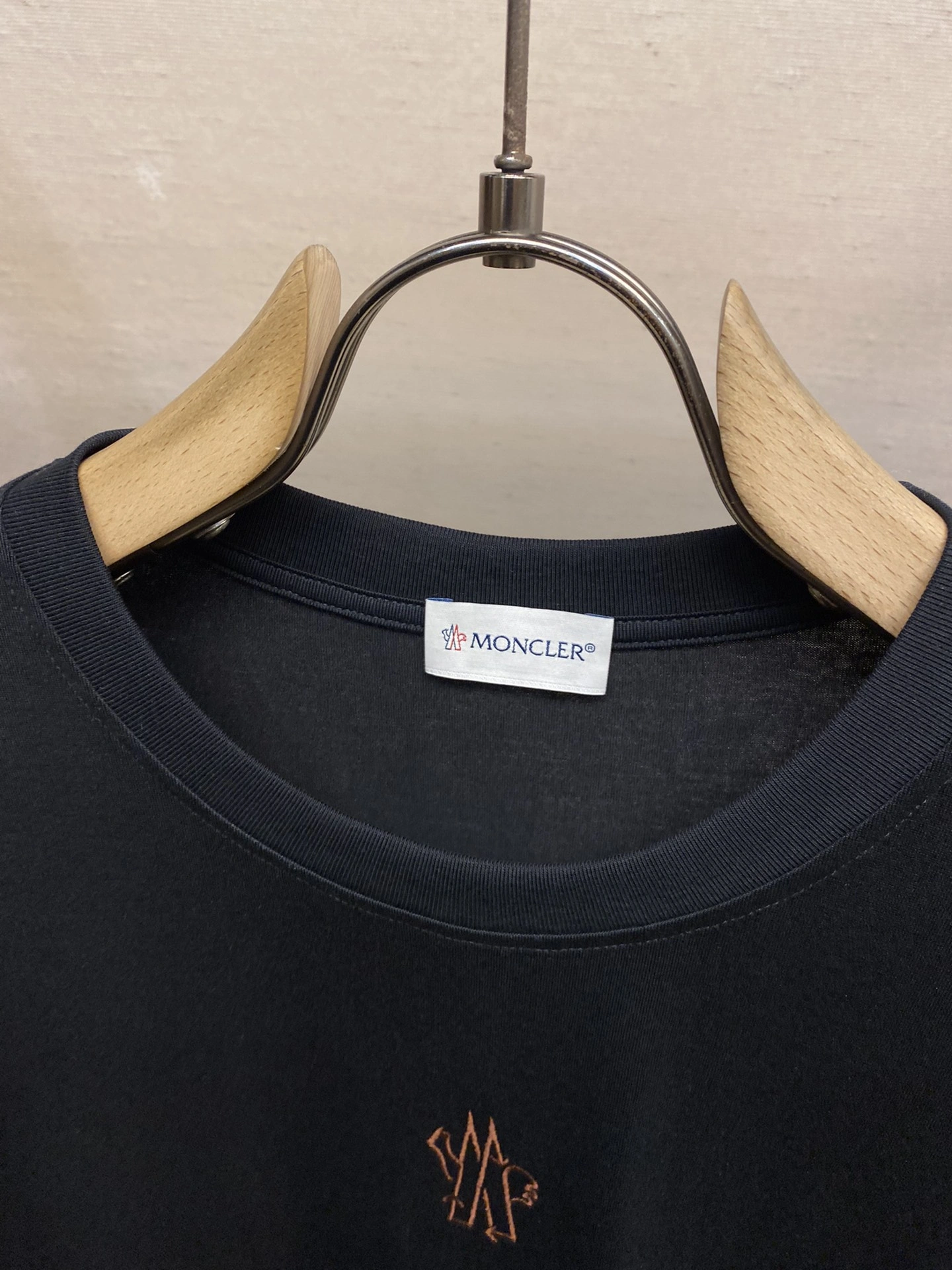 TravelReady M*oncler T-shirt Top Quality D17 20240411- 14391