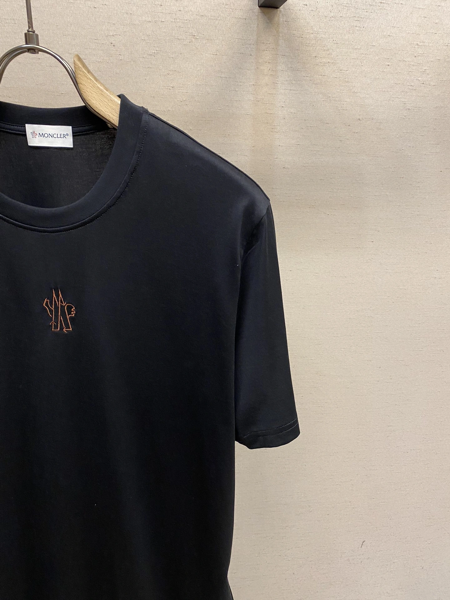 TravelReady M*oncler T-shirt Top Quality D17 20240411- 14391