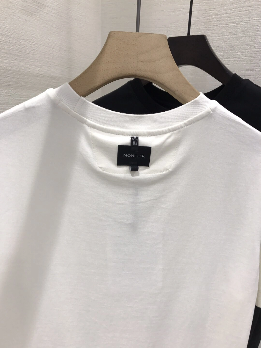 Bold M*oncler T-shirt Top Quality D17 20240413- 14384