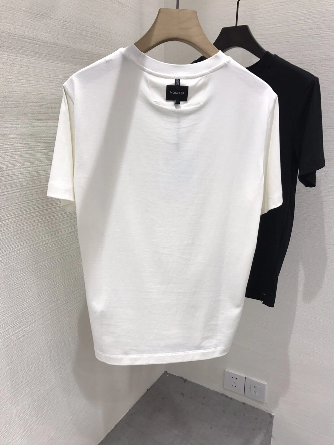Bold M*oncler T-shirt Top Quality D17 20240413- 14384