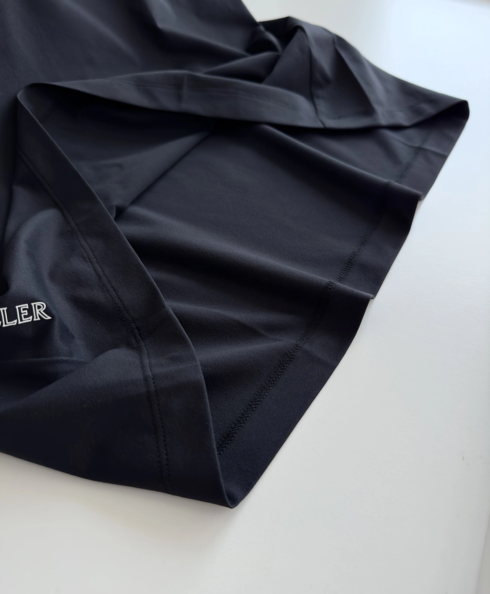M*oncler T-shirt Top Quality D17 20240419- FreshLook 14378