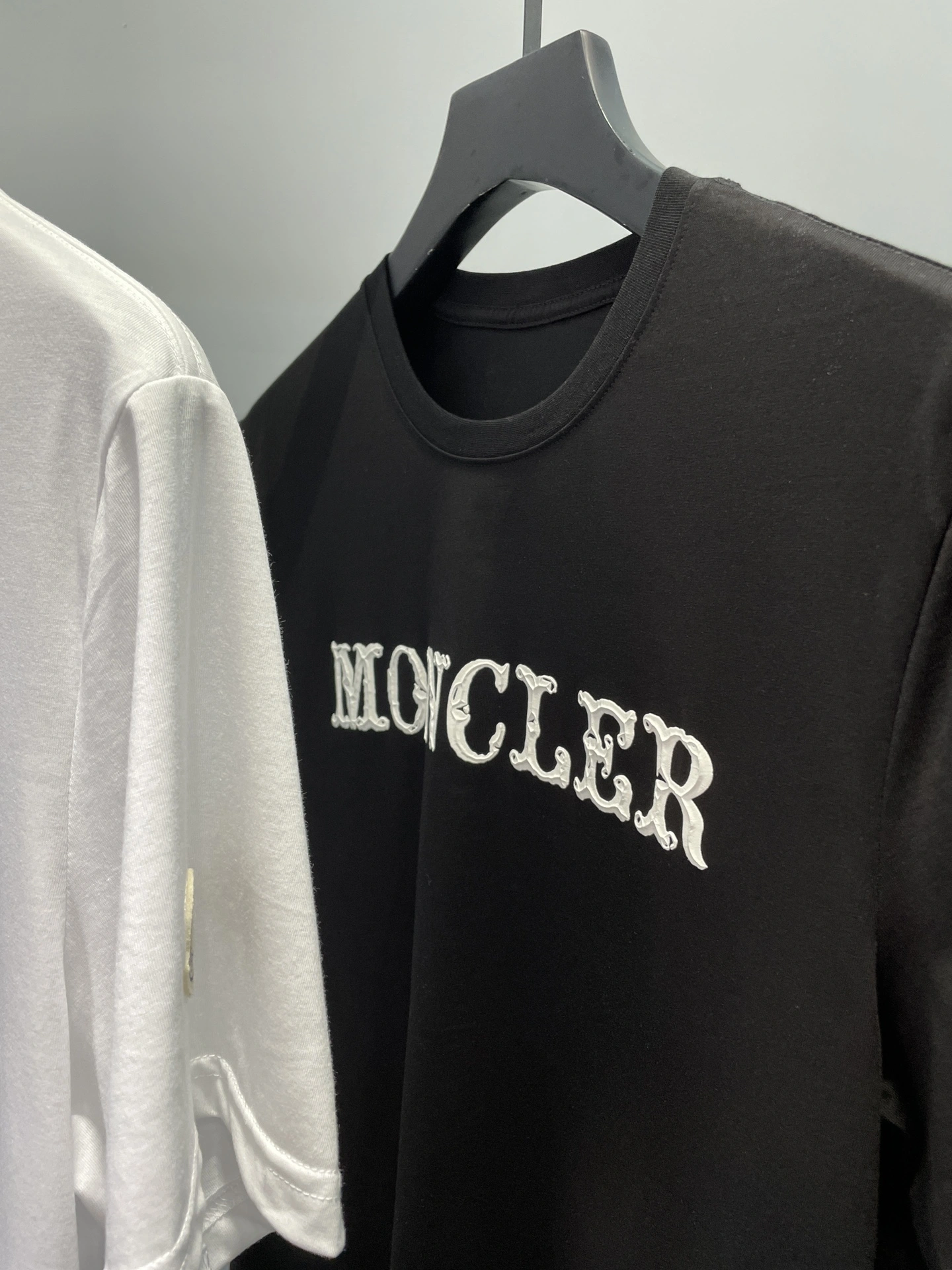 M*oncler T-shirt Top Quality D17 20240506- TravelReady 14354