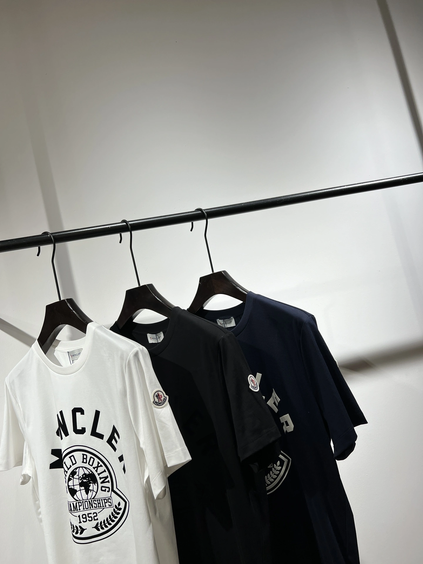 Refined M*oncler T-shirt Top Quality D17 20240507- 14353