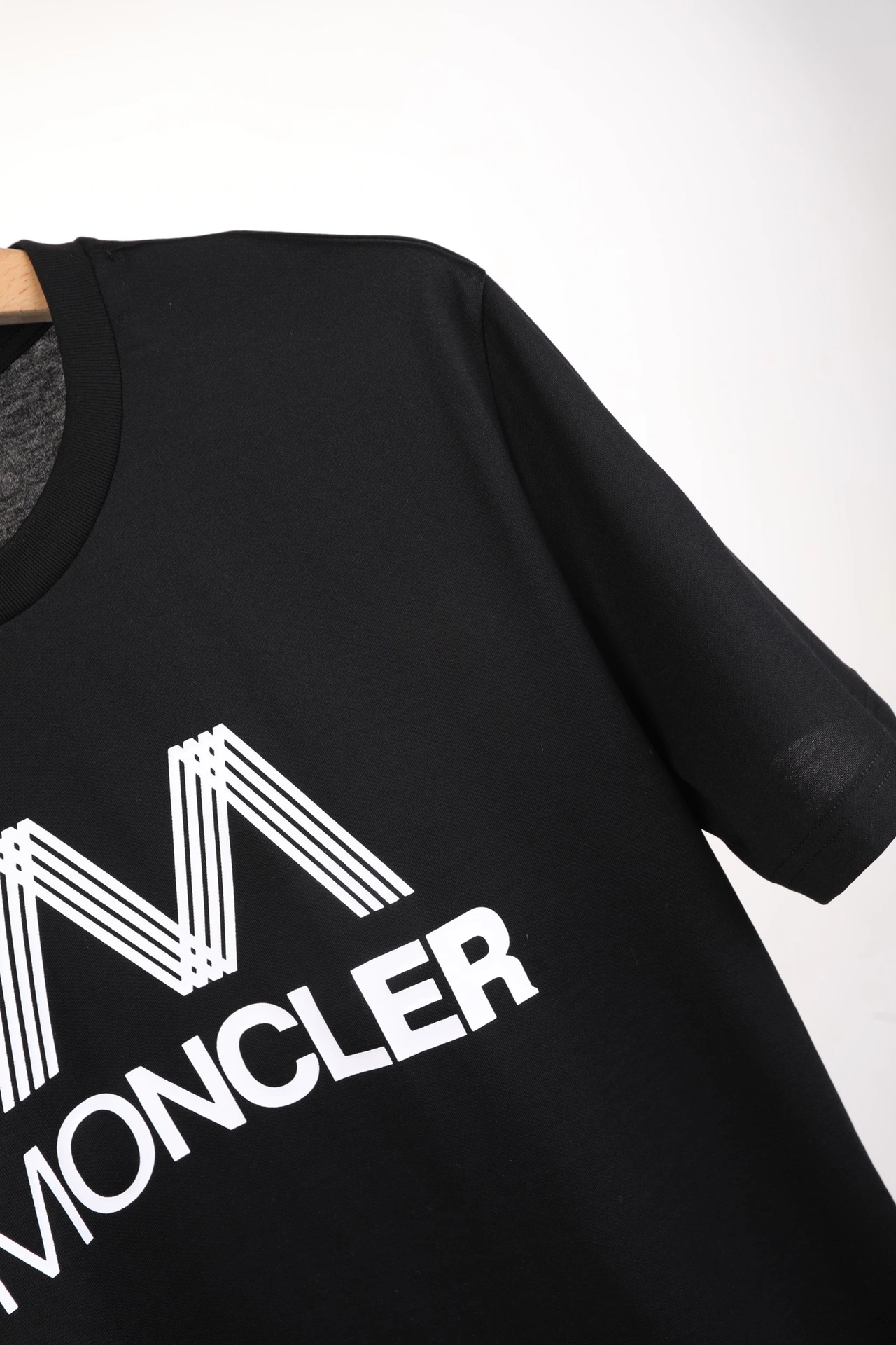 M*oncler T-shirt Top Quality D17 20240512- Effortless 14338