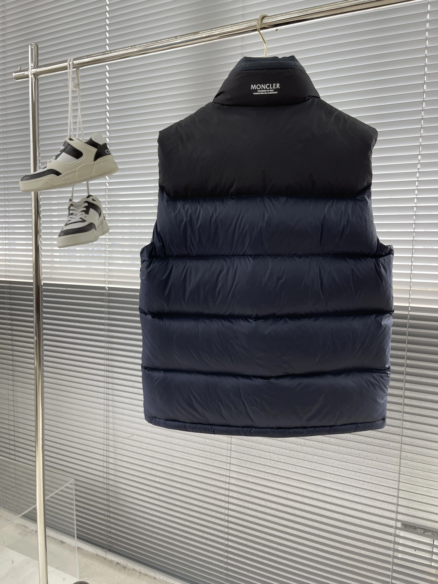 Timeless M*oncler Vest Top Quality D17 20231107- 14425