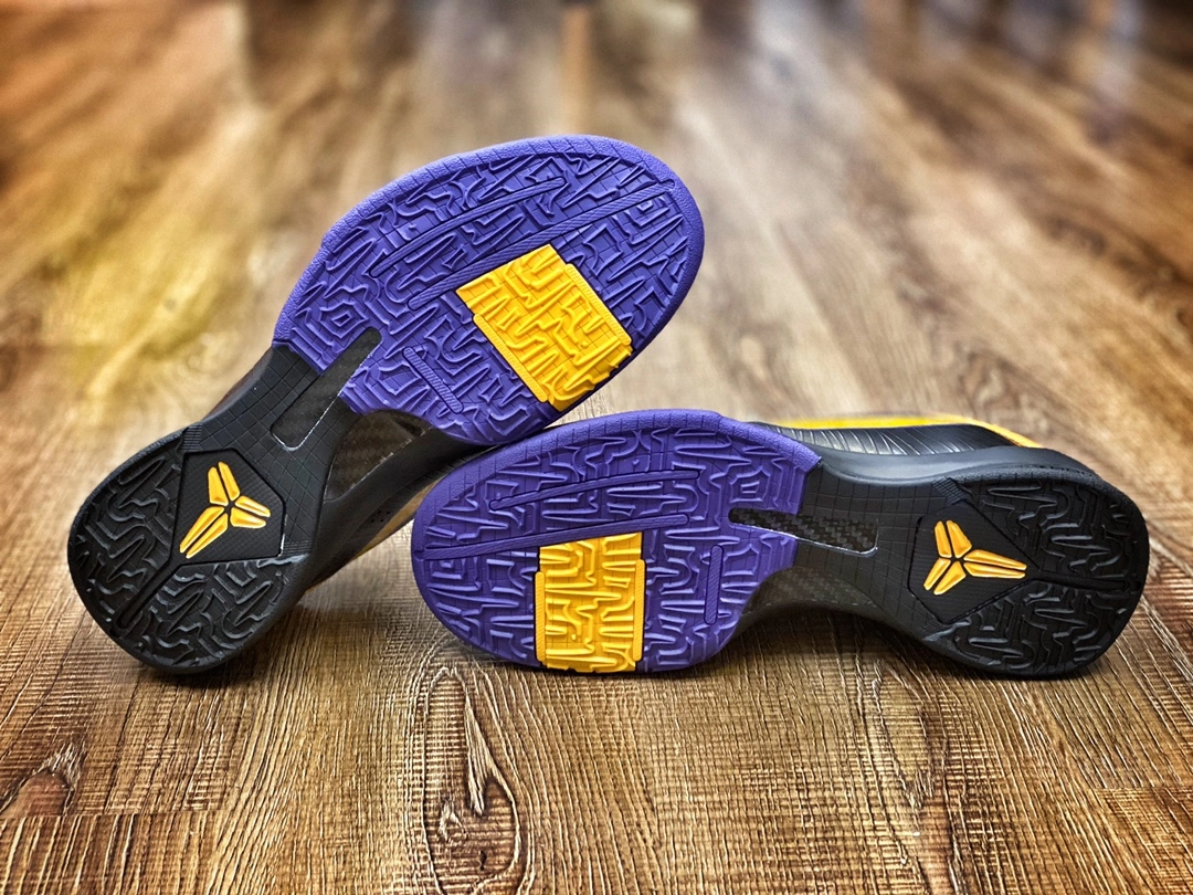 NIKE KOBE Neat 1153