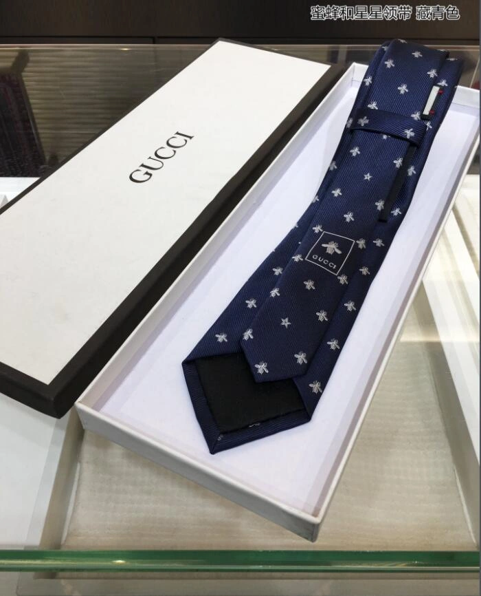 HighPerformance Necktie 18531