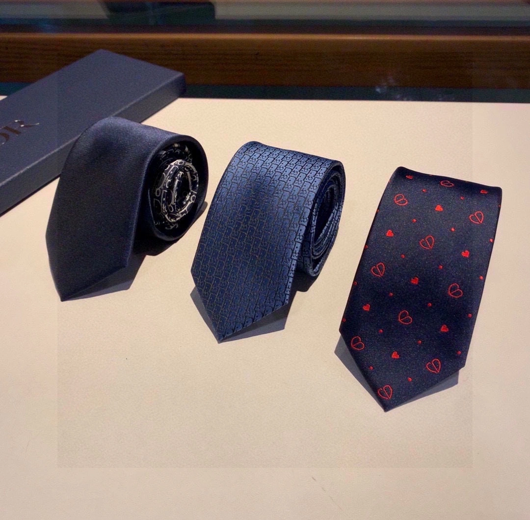 Necktie ZipUp 18496