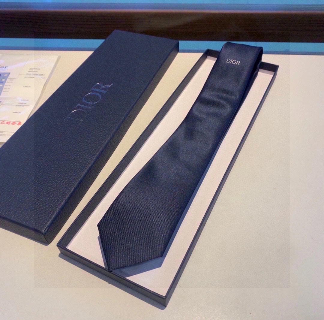 AllSeason Necktie 18487
