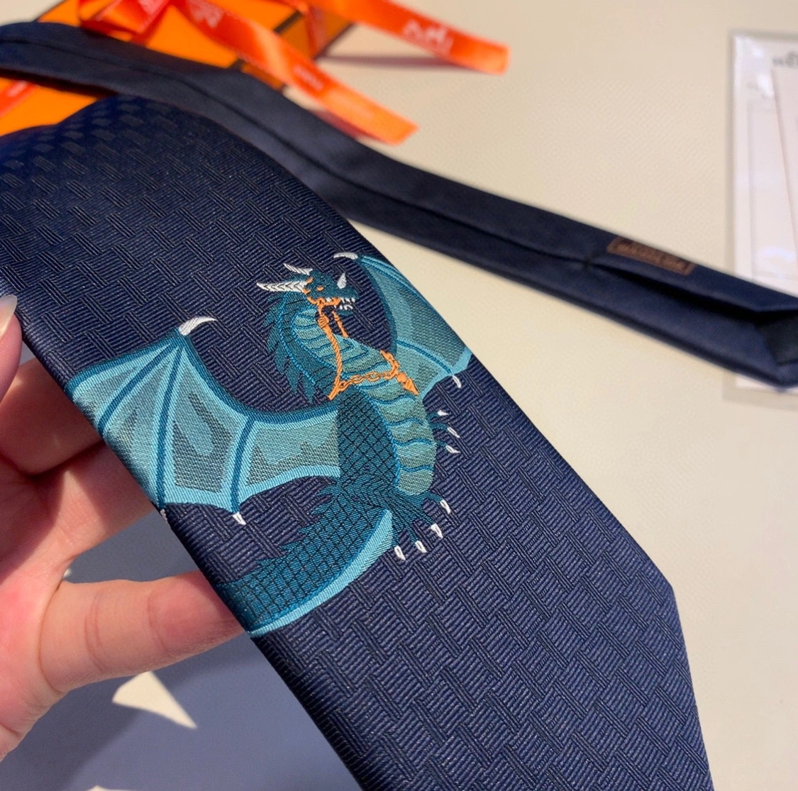 Trendsetting Necktie 18484