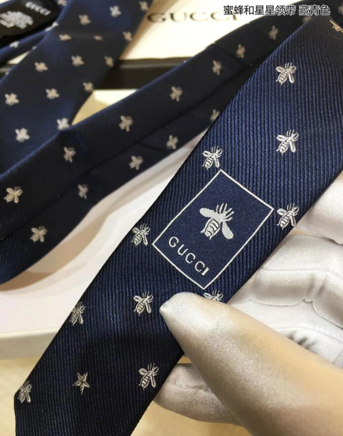 HighPerformance Necktie 18531