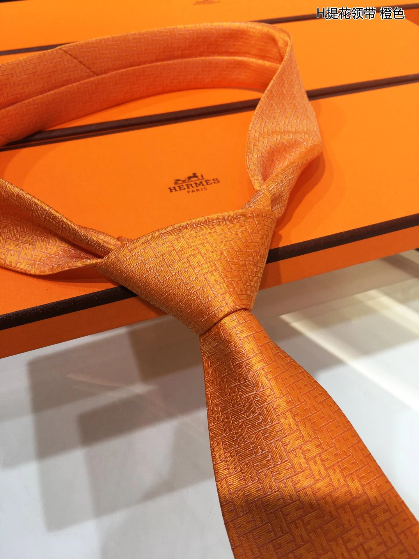 Necktie Unique 18521