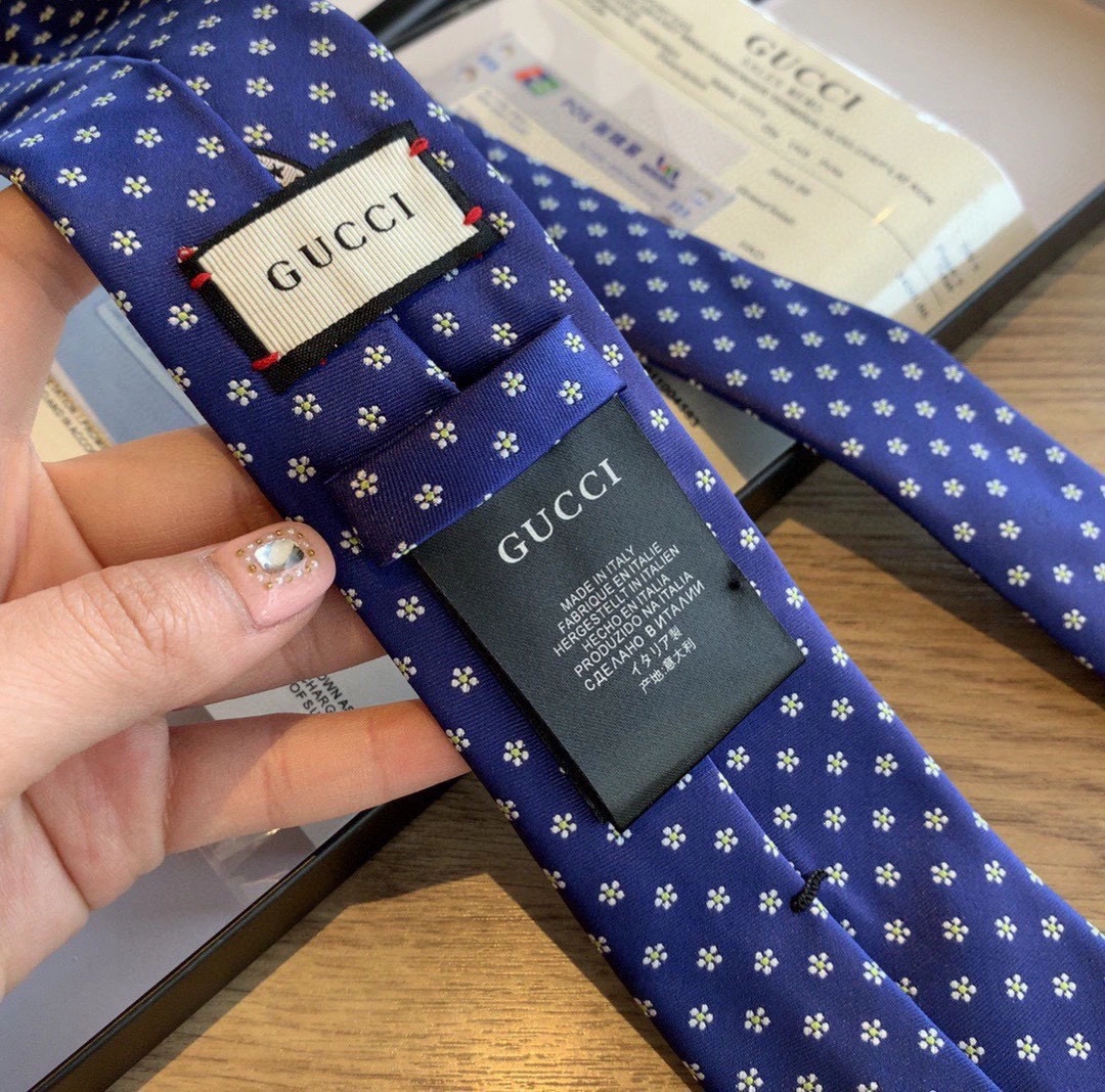 Necktie Sustainable 18505