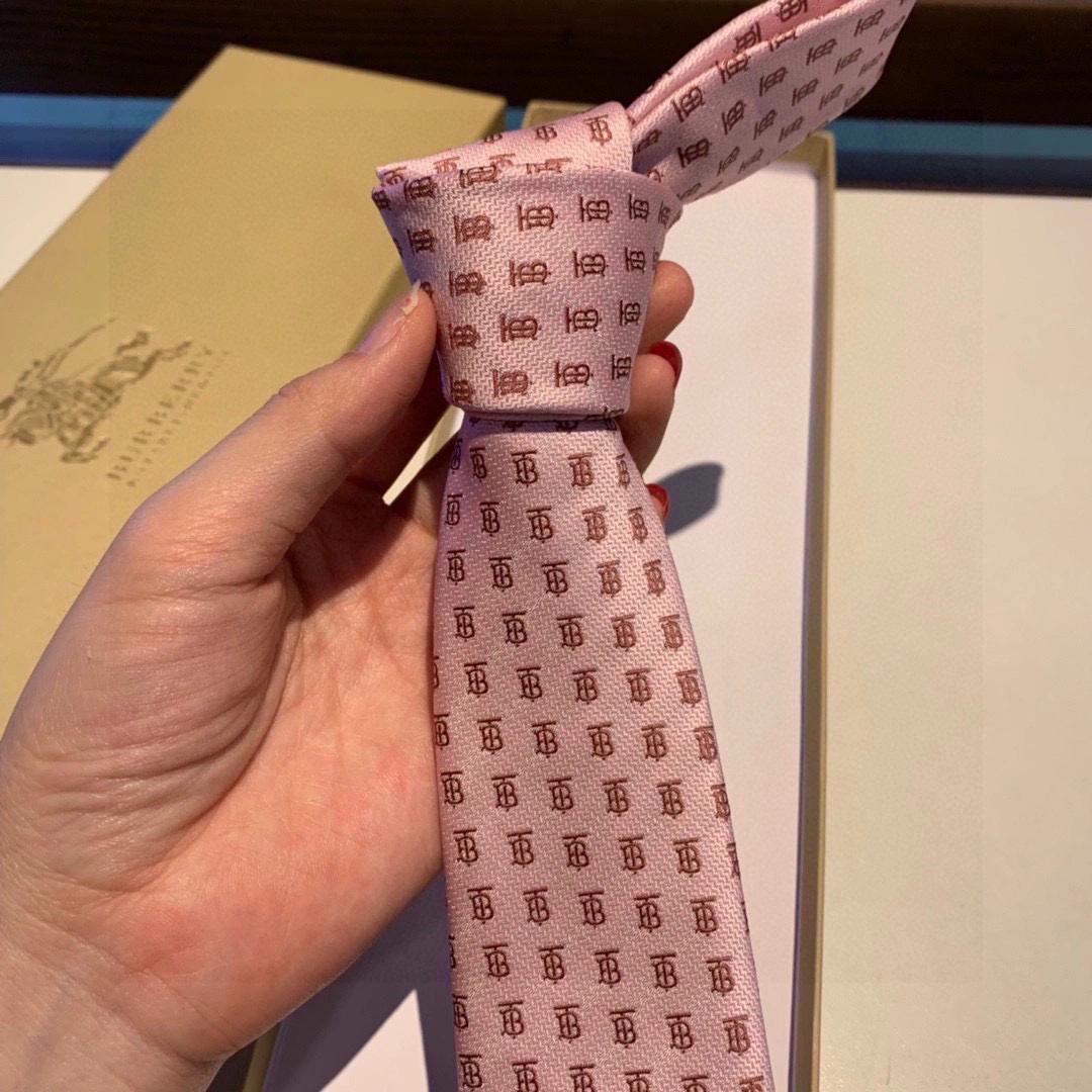 Youthful Necktie 18518