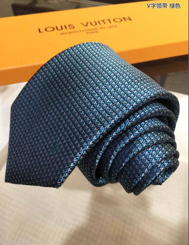 Necktie FashionForward 18536