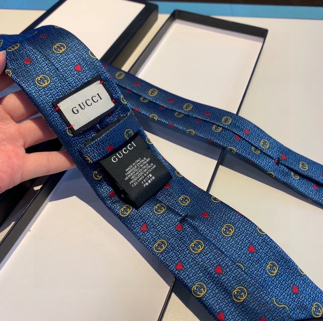 SmoothTexture Necktie 18508