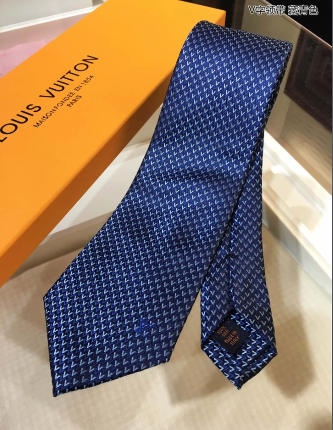 Necktie FashionForward 18536