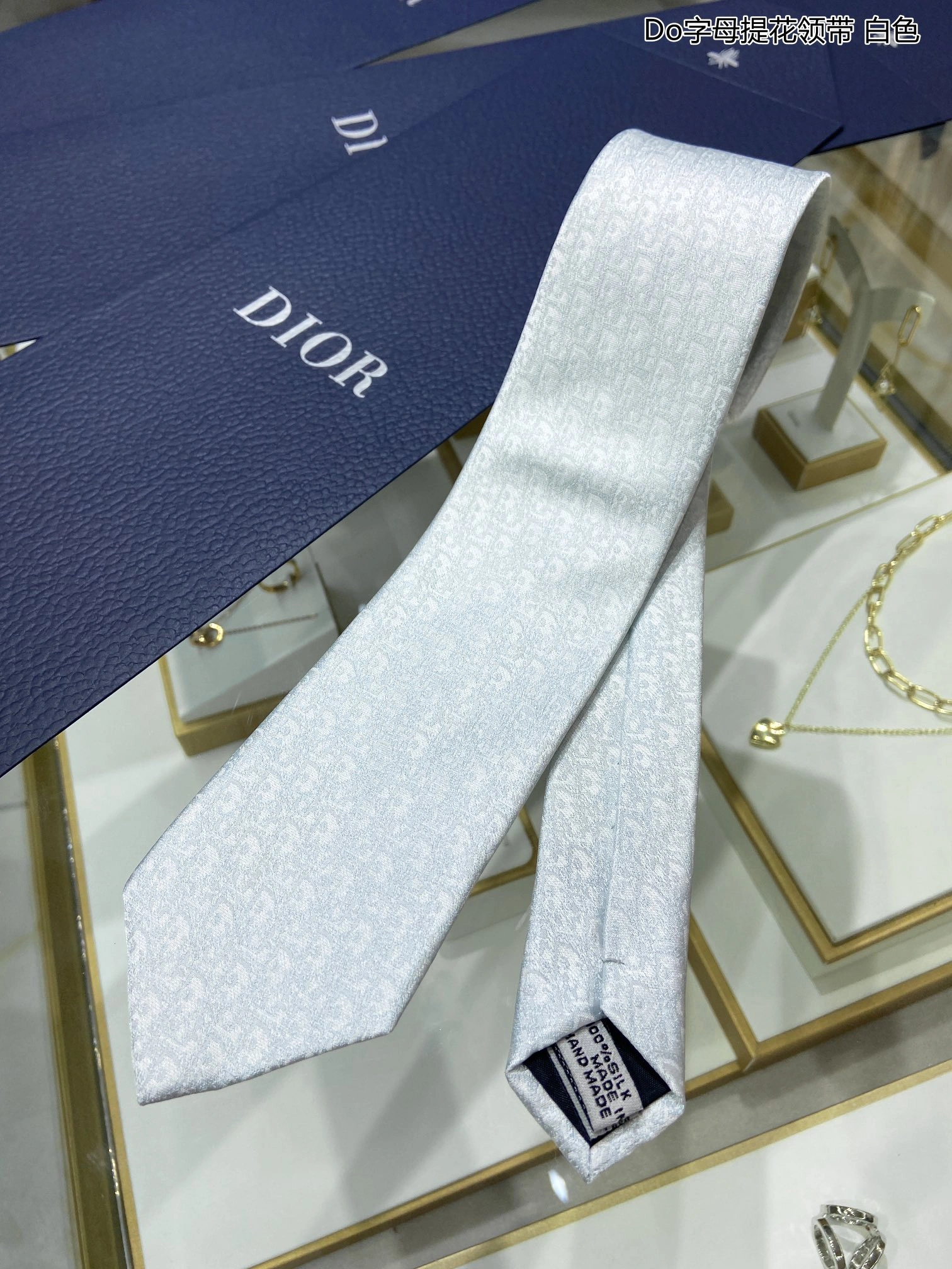 Necktie Modern 18520