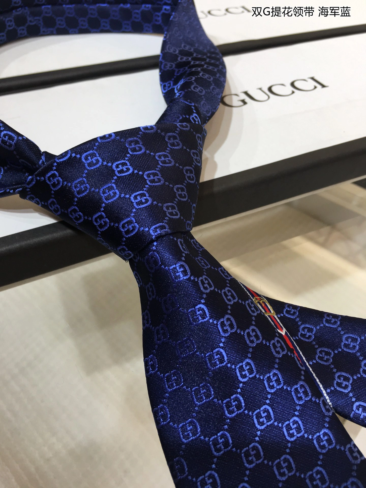 Necktie Reliable 18526