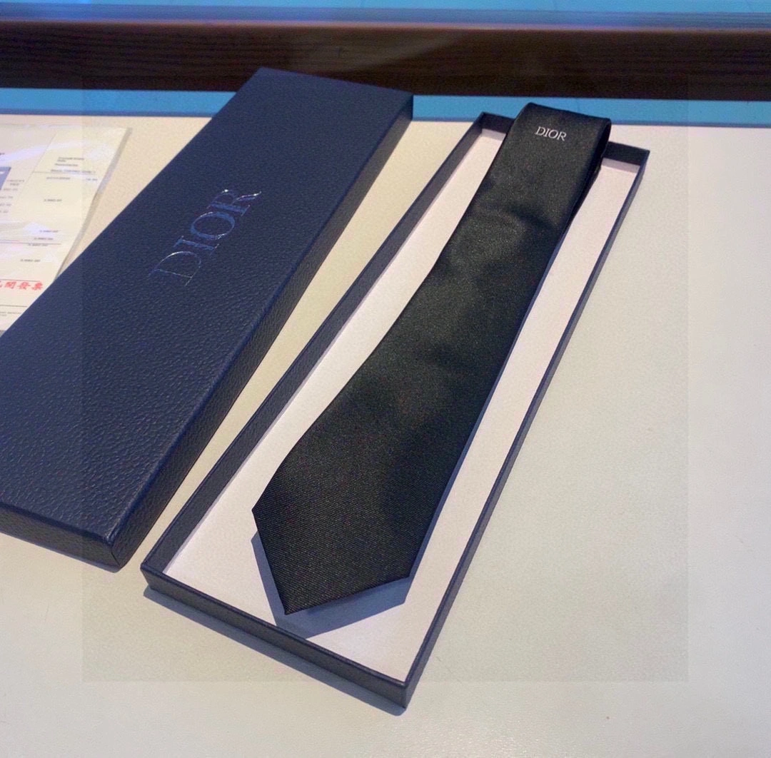 AllSeason Necktie 18487