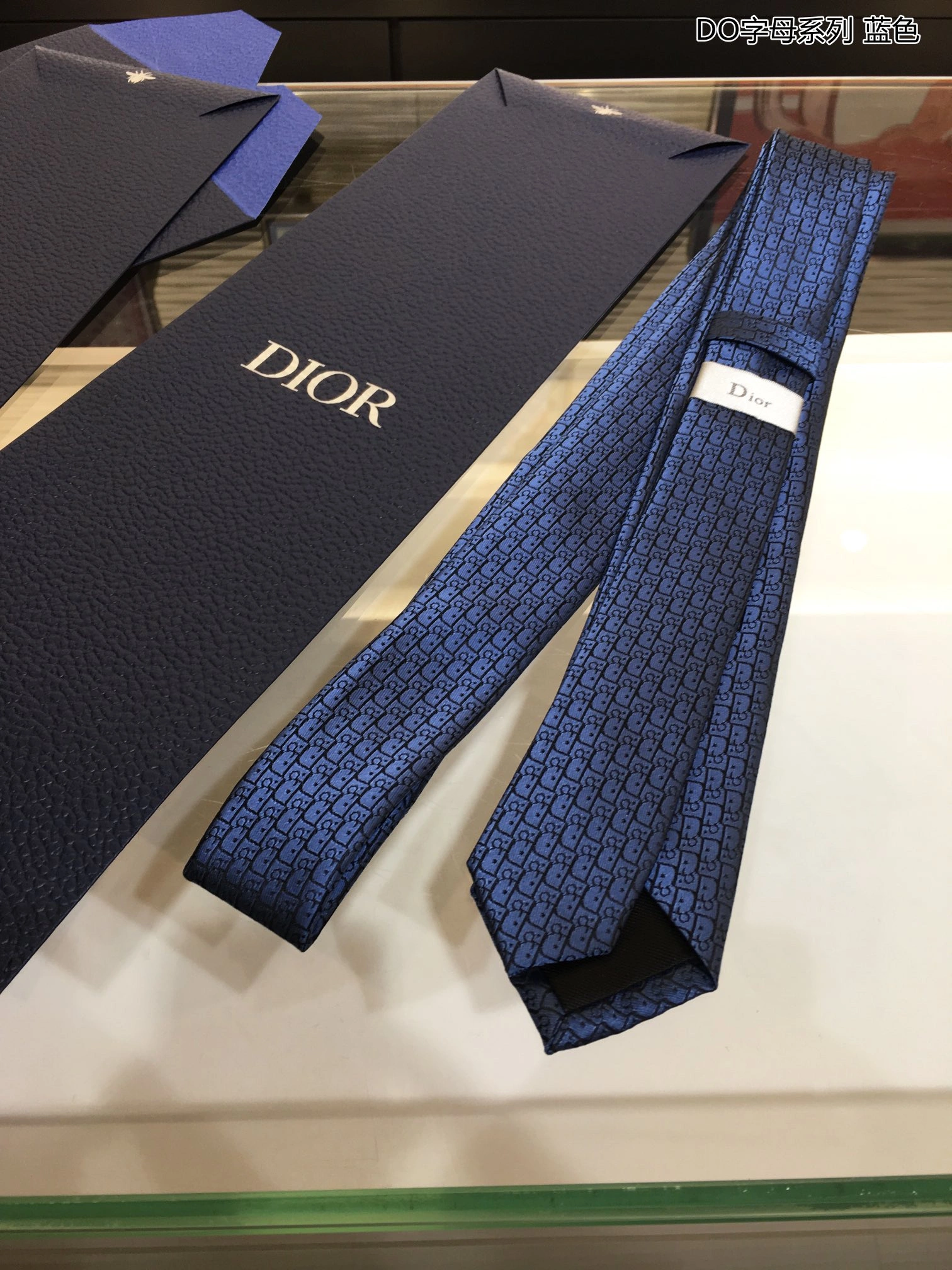 Necktie Functional 18528