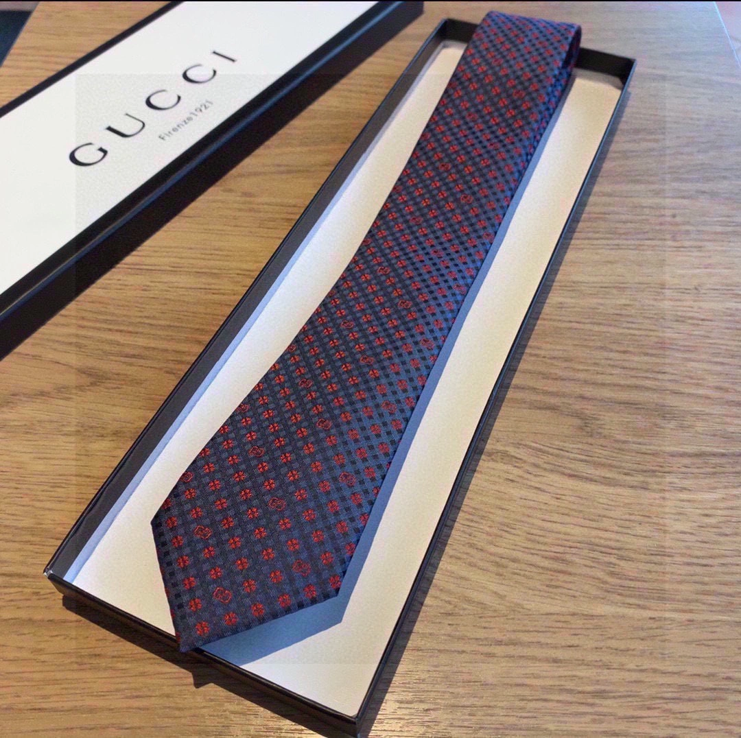 Necktie Neat 18501
