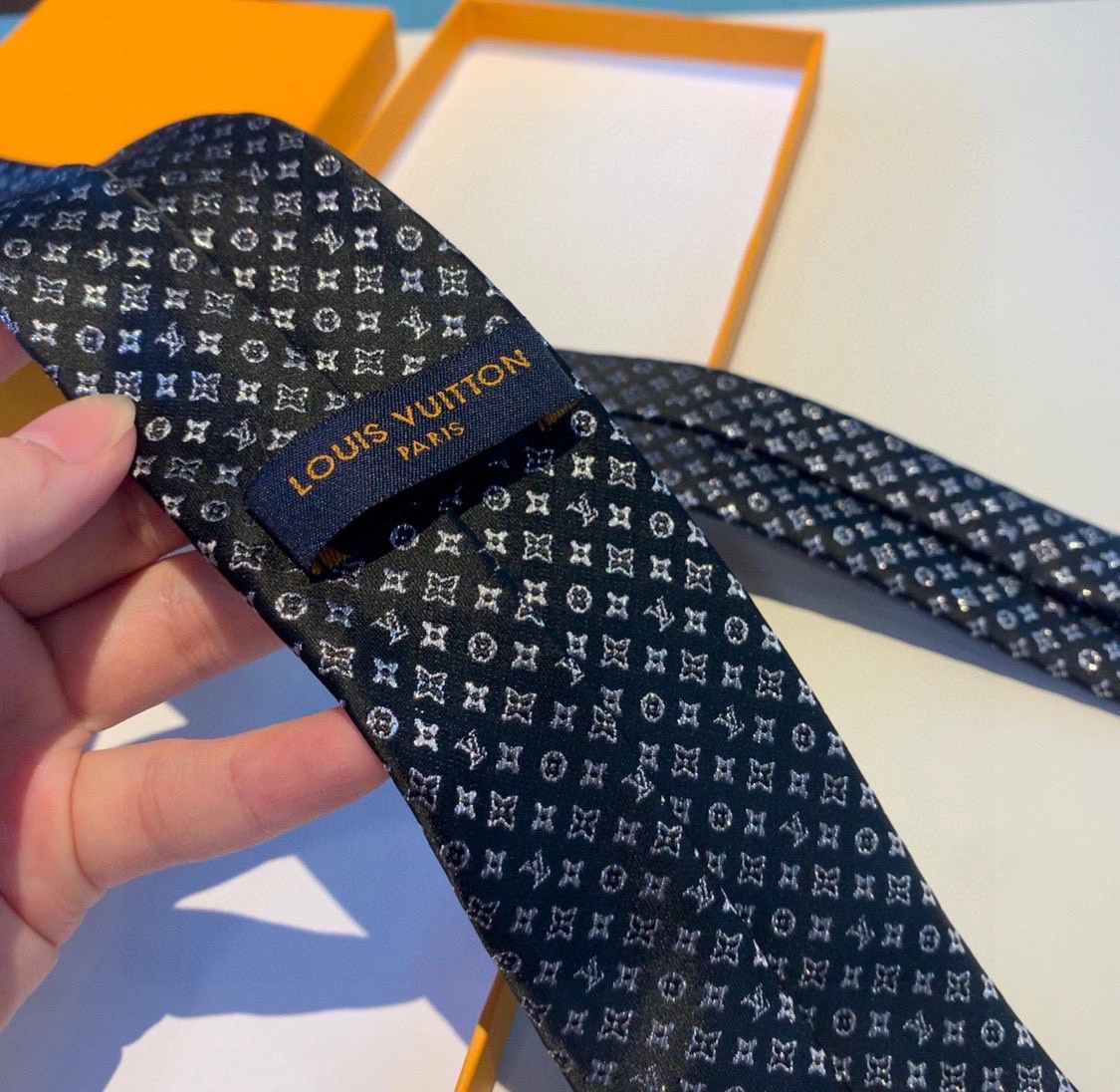 Necktie Trendsetting 18488