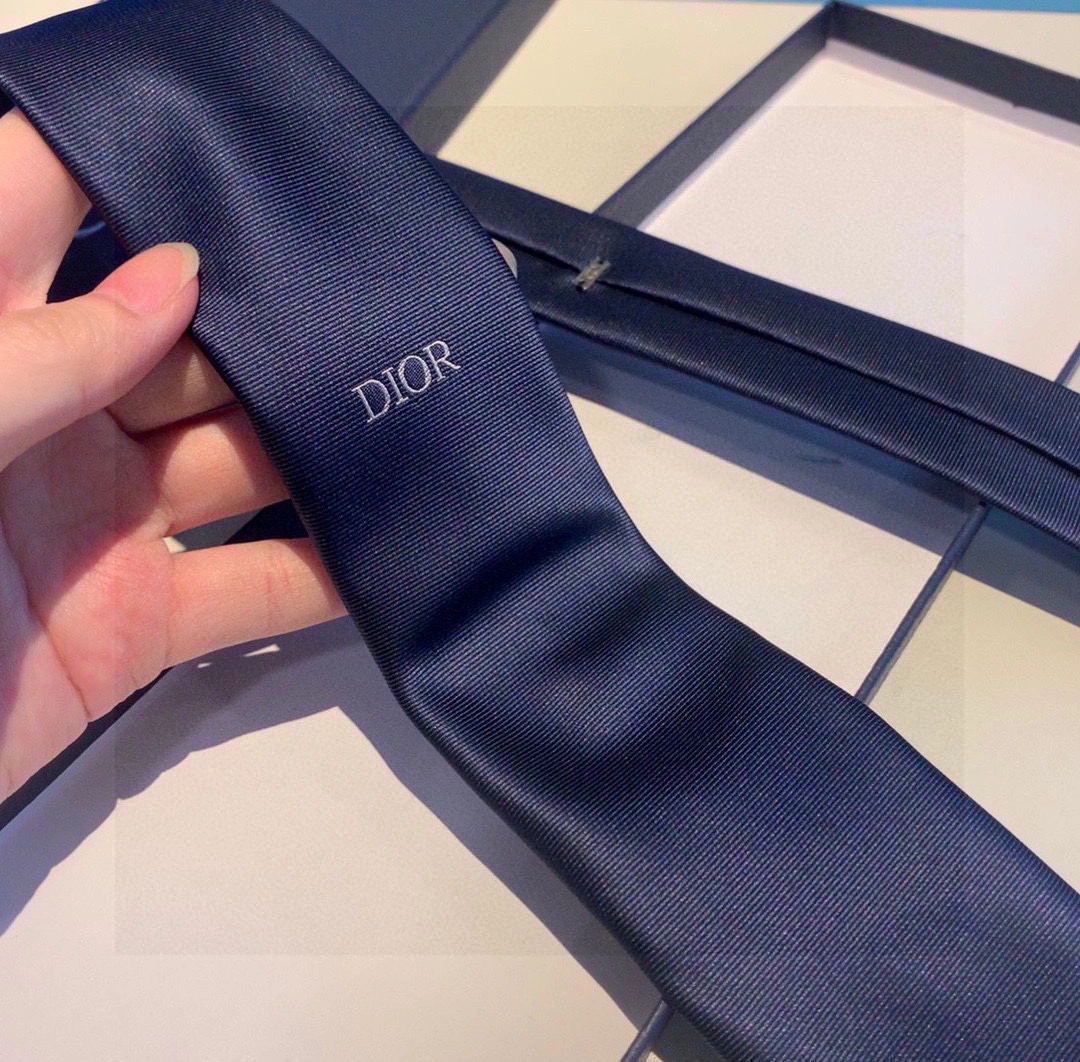 AllSeason Necktie 18487