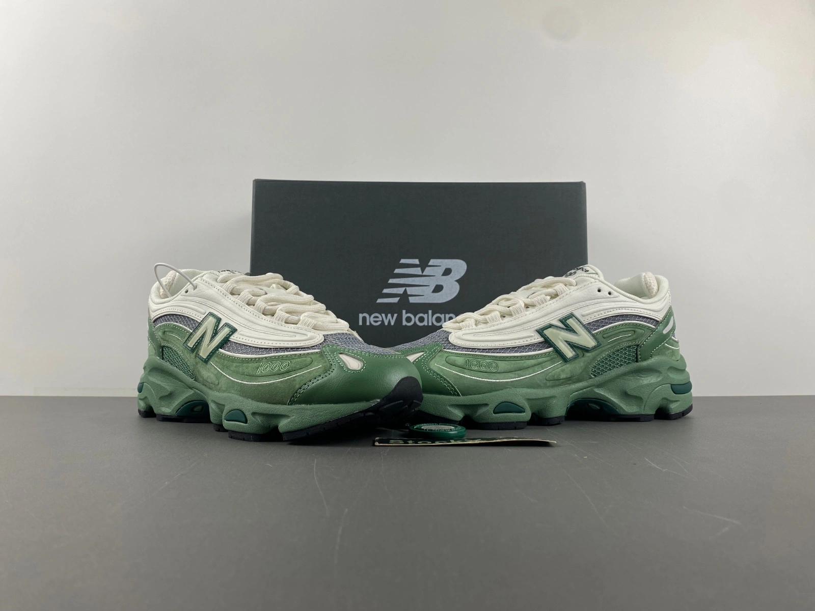 Minimalist New Balance 1000 Green Grey M1000MA 2411