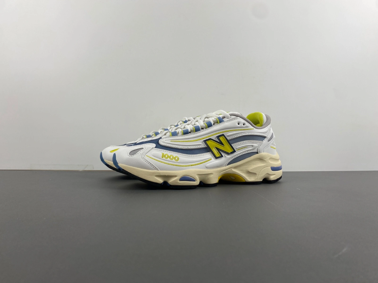 OdorResistant New Balance 1000 Sea Salt Heron Blue M1000CA 2428
