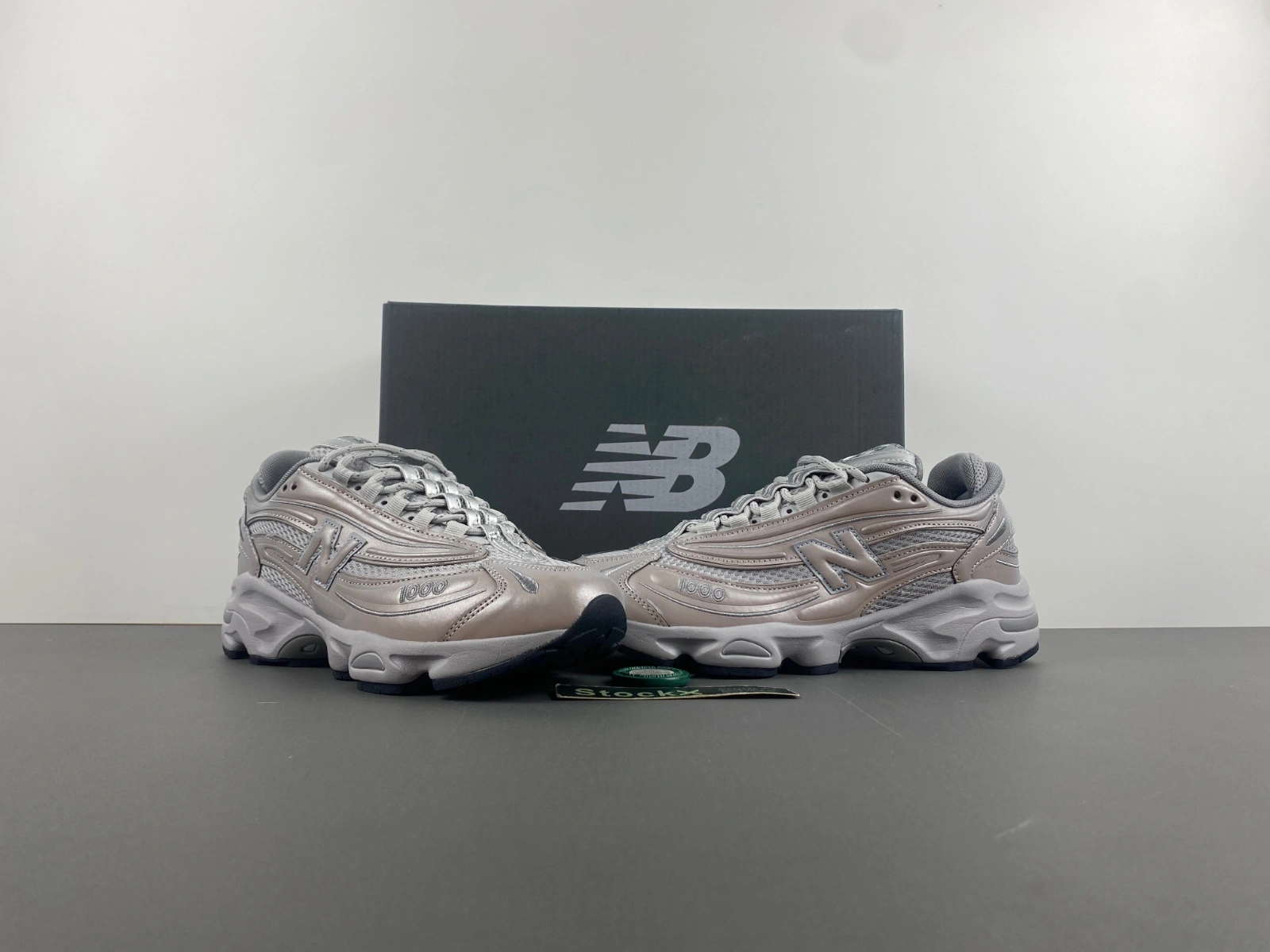 Breathable New Balance 1000 Silver Reflective M1000TE 2426