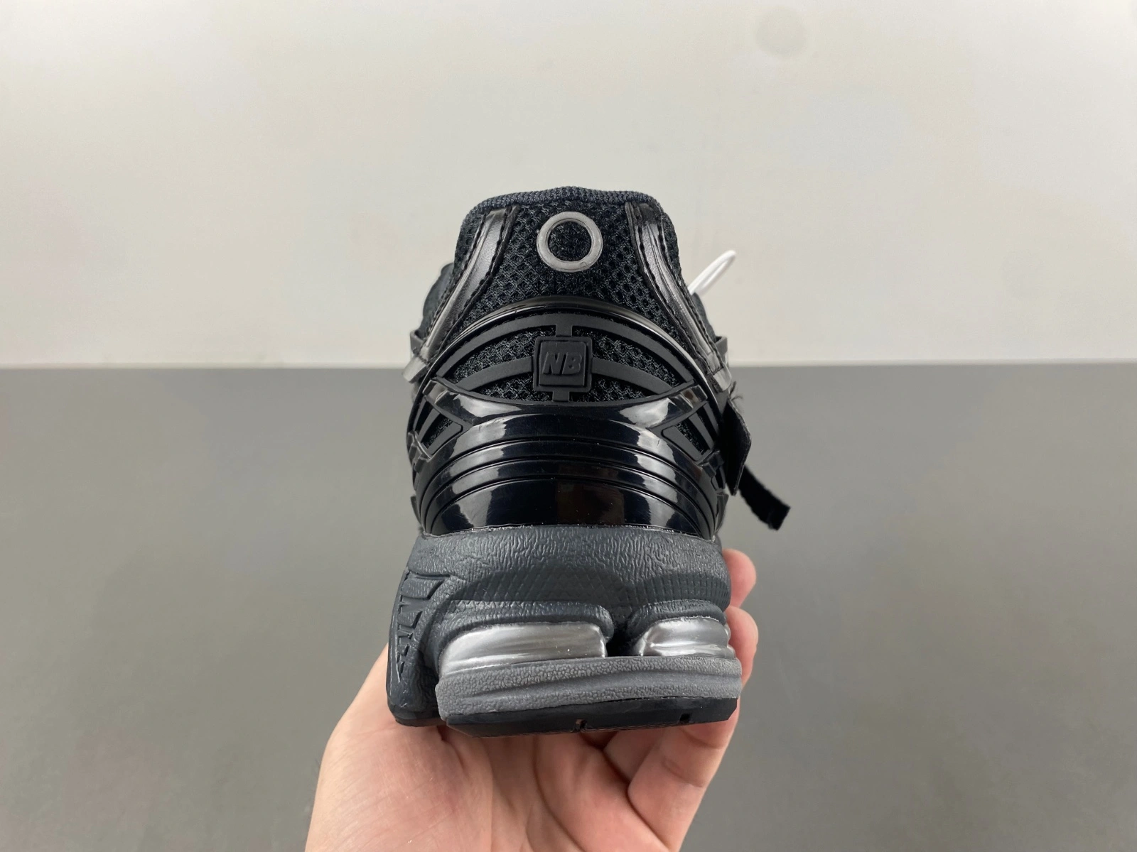 TechFriendly New Balance 1906A Black M1906AF 2420