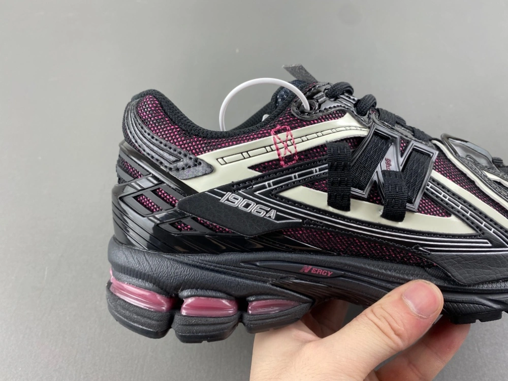 Cozy New Balance 1906A Black Pink U1906AD 2337