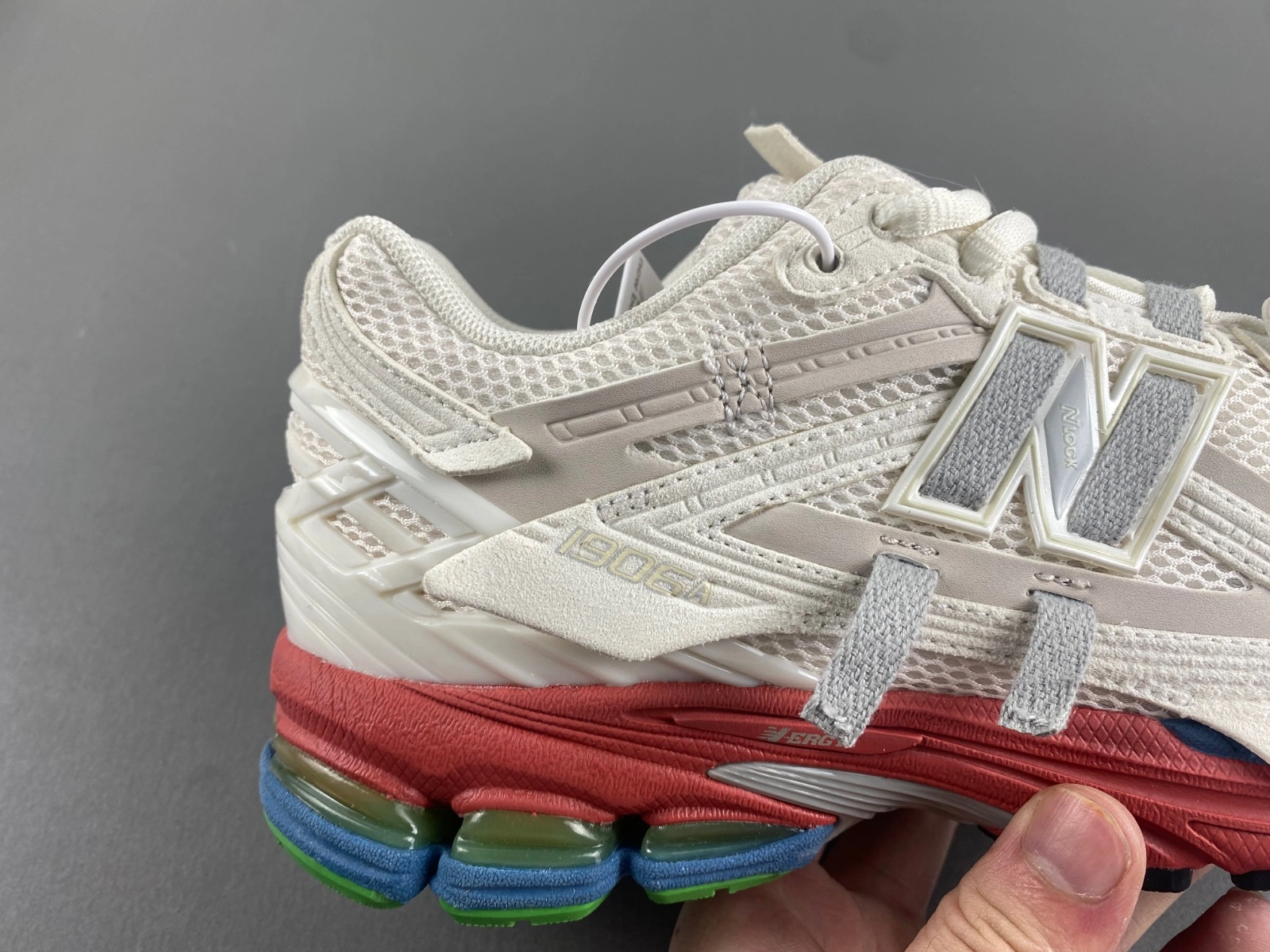 New Balance 1906A Sea Salt Astro Dust M1906AB Trendy 2408