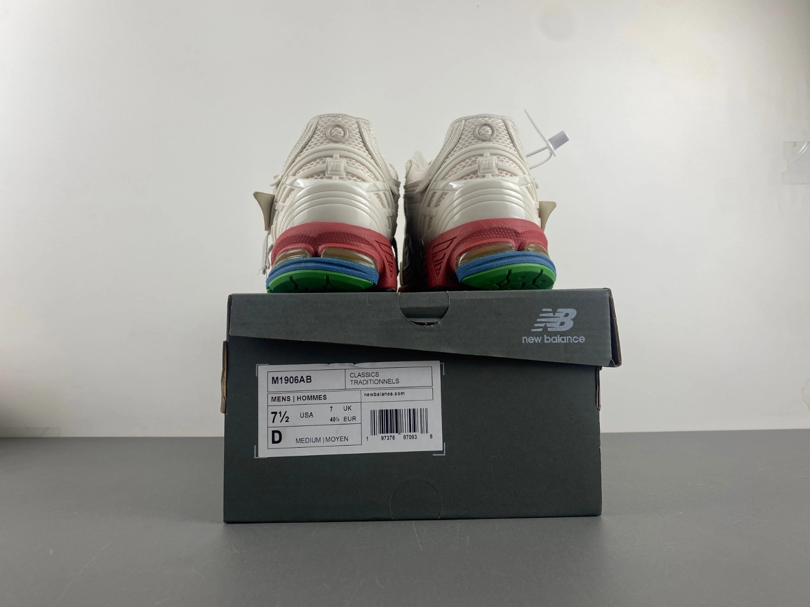 New Balance 1906A Sea Salt Astro Dust M1906AB Trendy 2408