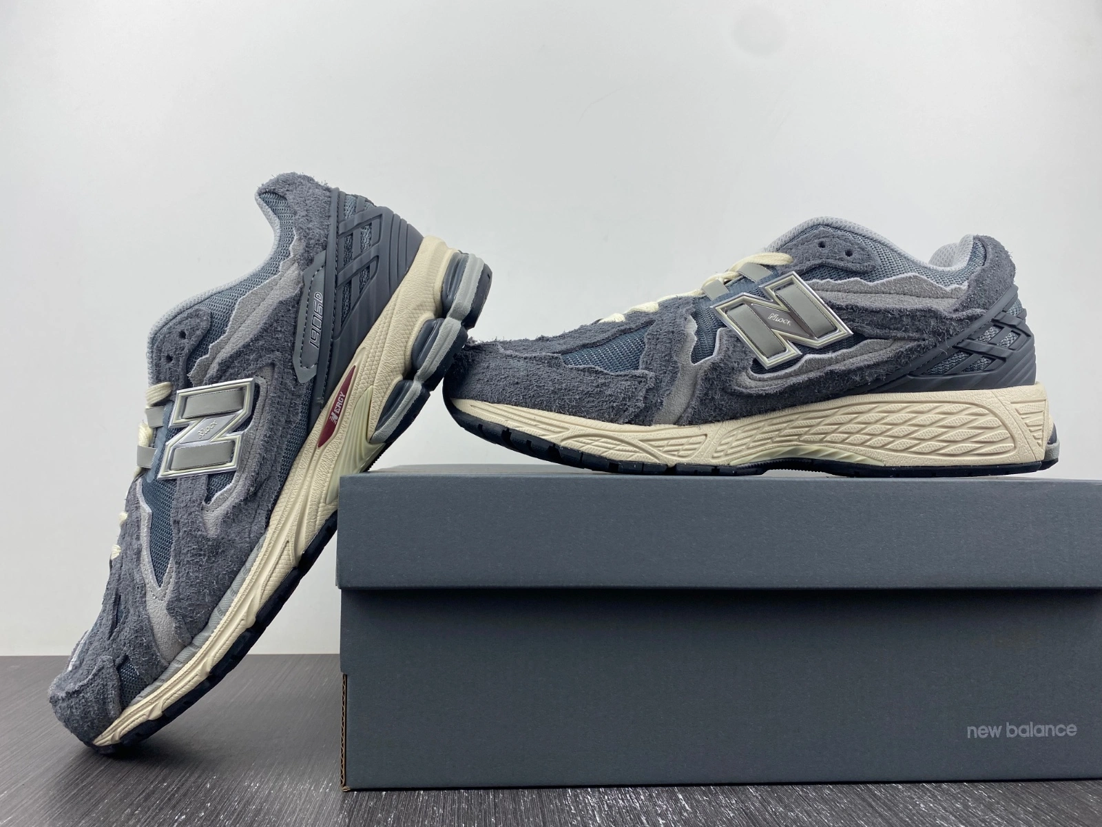 OnTrend New Balance 1906D Protection Pack Harbor Grey M1906DA 2488