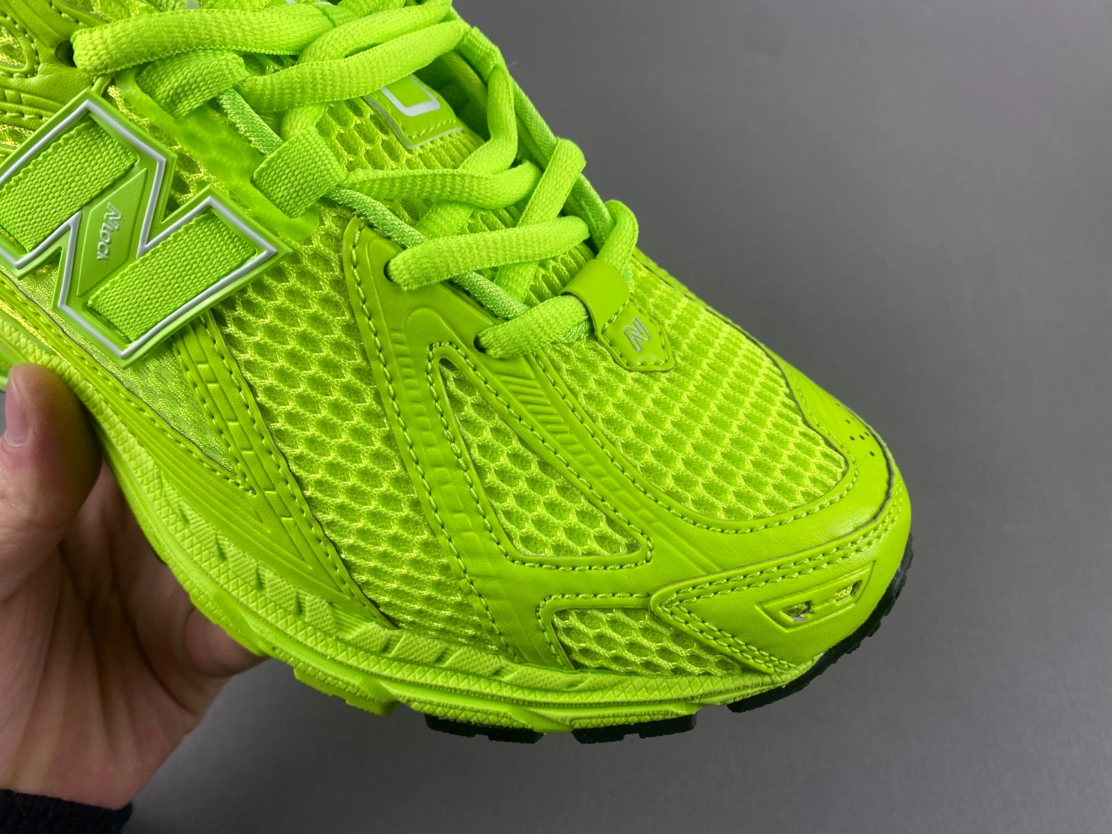 Breathable New Balance 1906R ASOS Exclusive Neon Green M1906RAA 2374