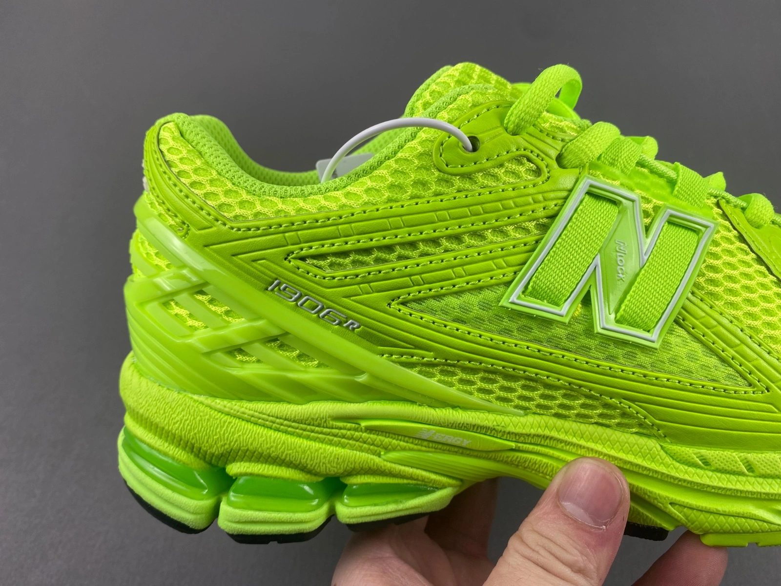 Breathable New Balance 1906R ASOS Exclusive Neon Green M1906RAA 2374
