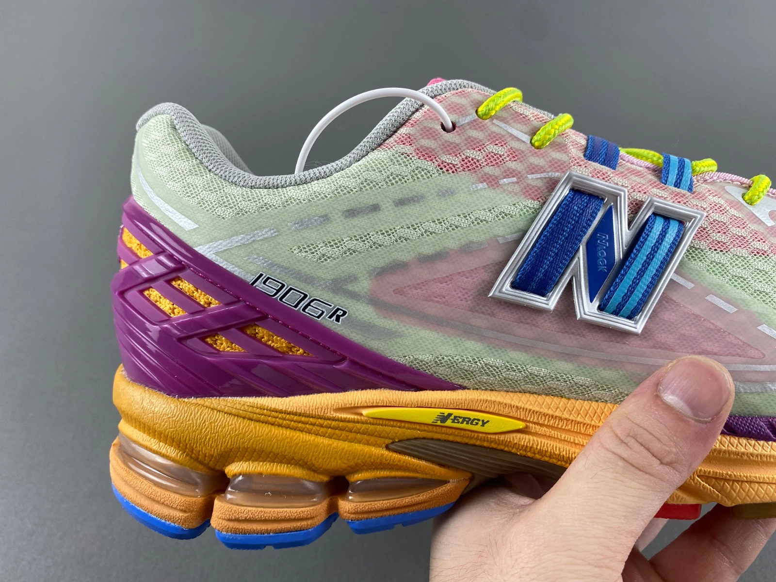AllSeason New Balance 1906R Action Bronson Rosewater M1906RKL 2397